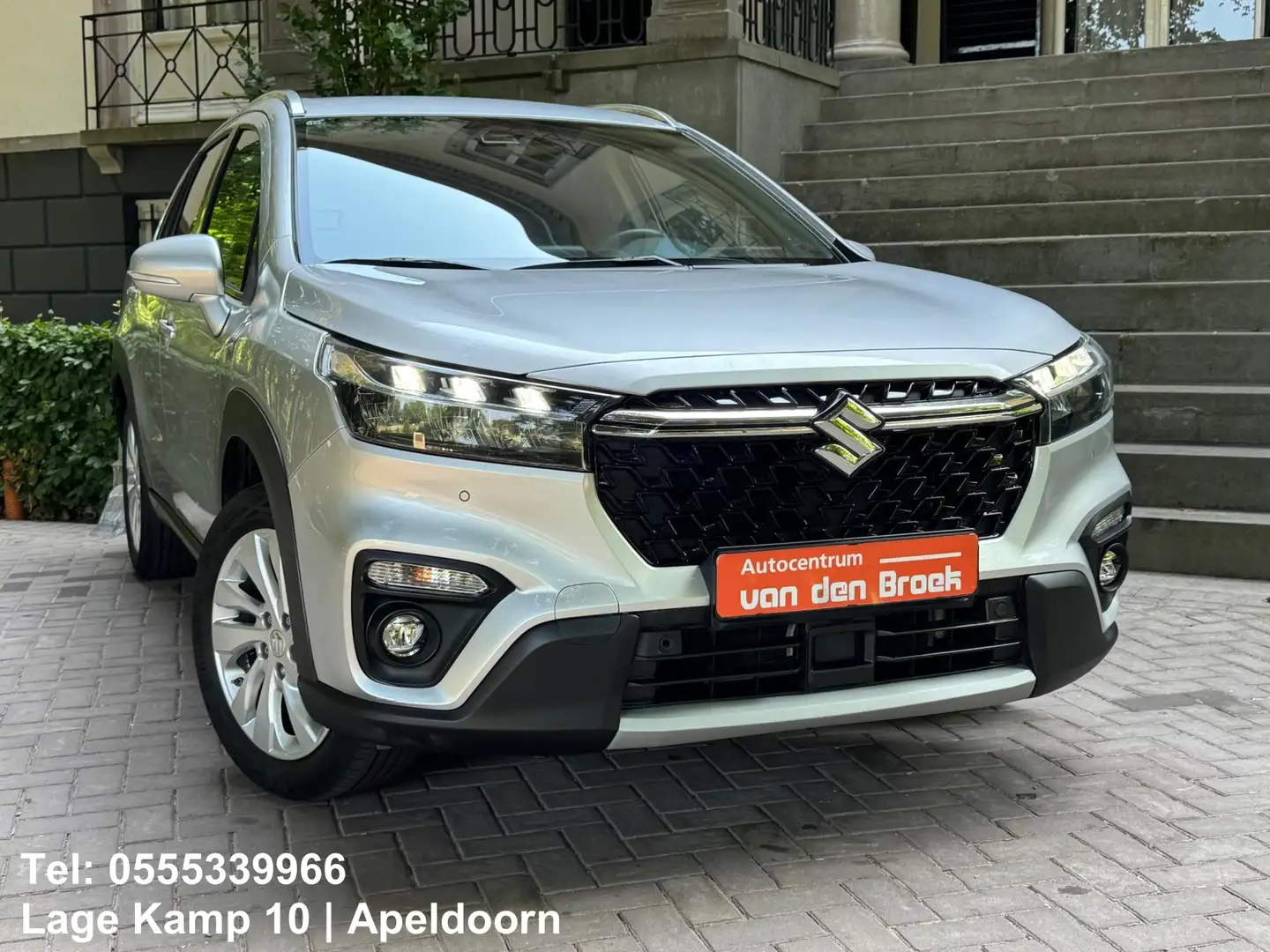 Suzuki S-Cross 1.5 Hybrid Style Automaat Navi Xenon Camera Climat Argento - 2