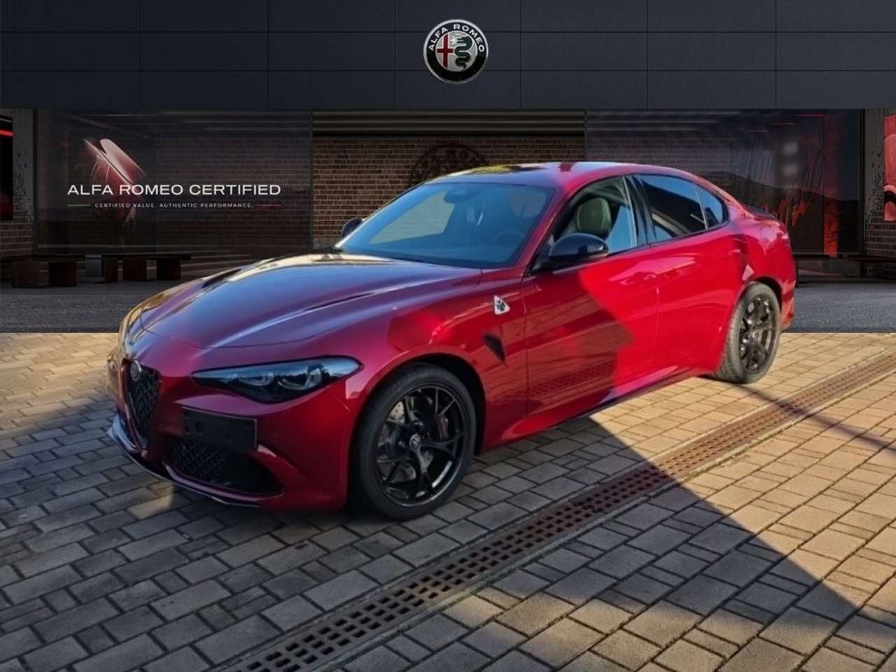 Alfa Romeo Giulia 2.9 V6 Bi-Turbo AT8 Quadrifoglio