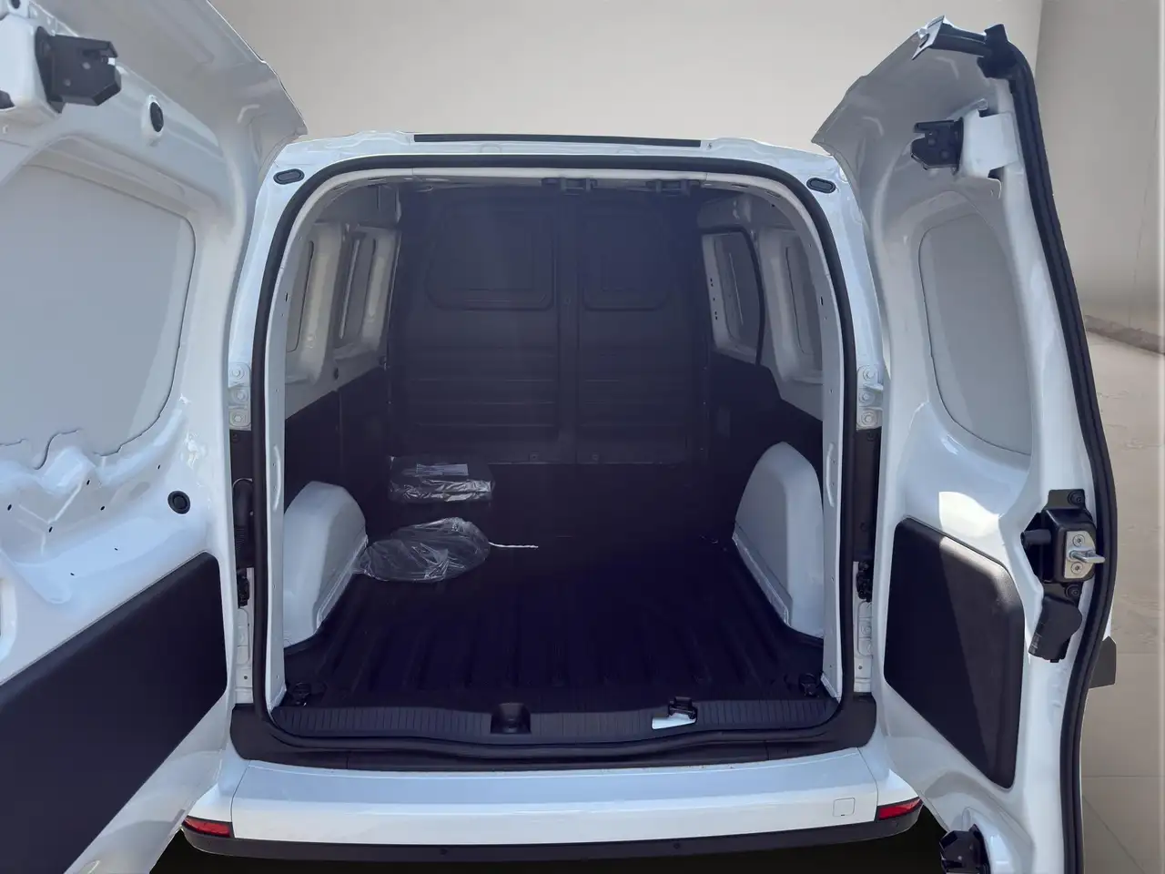 Mercedes-Benz Citan 2026 — фото 10