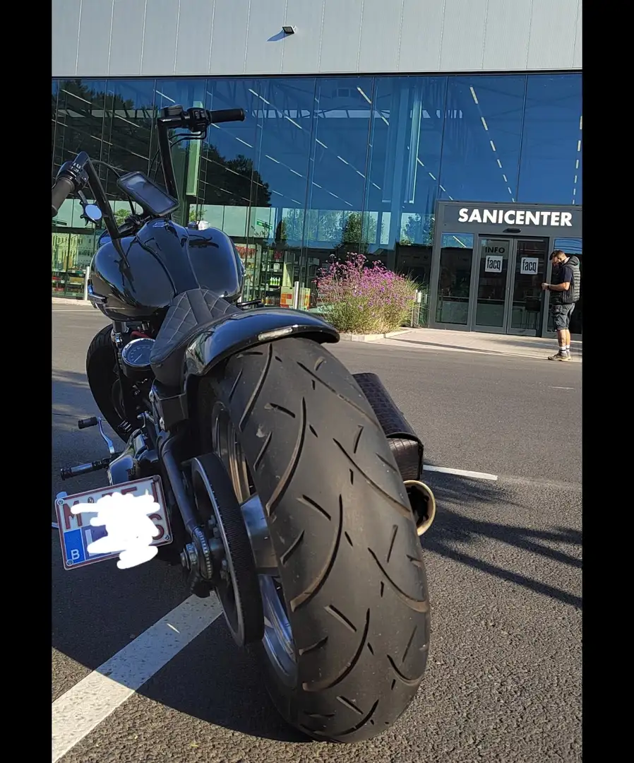Harley-Davidson Softail fxs blackline avec suspension air ride réglable Noir - 1