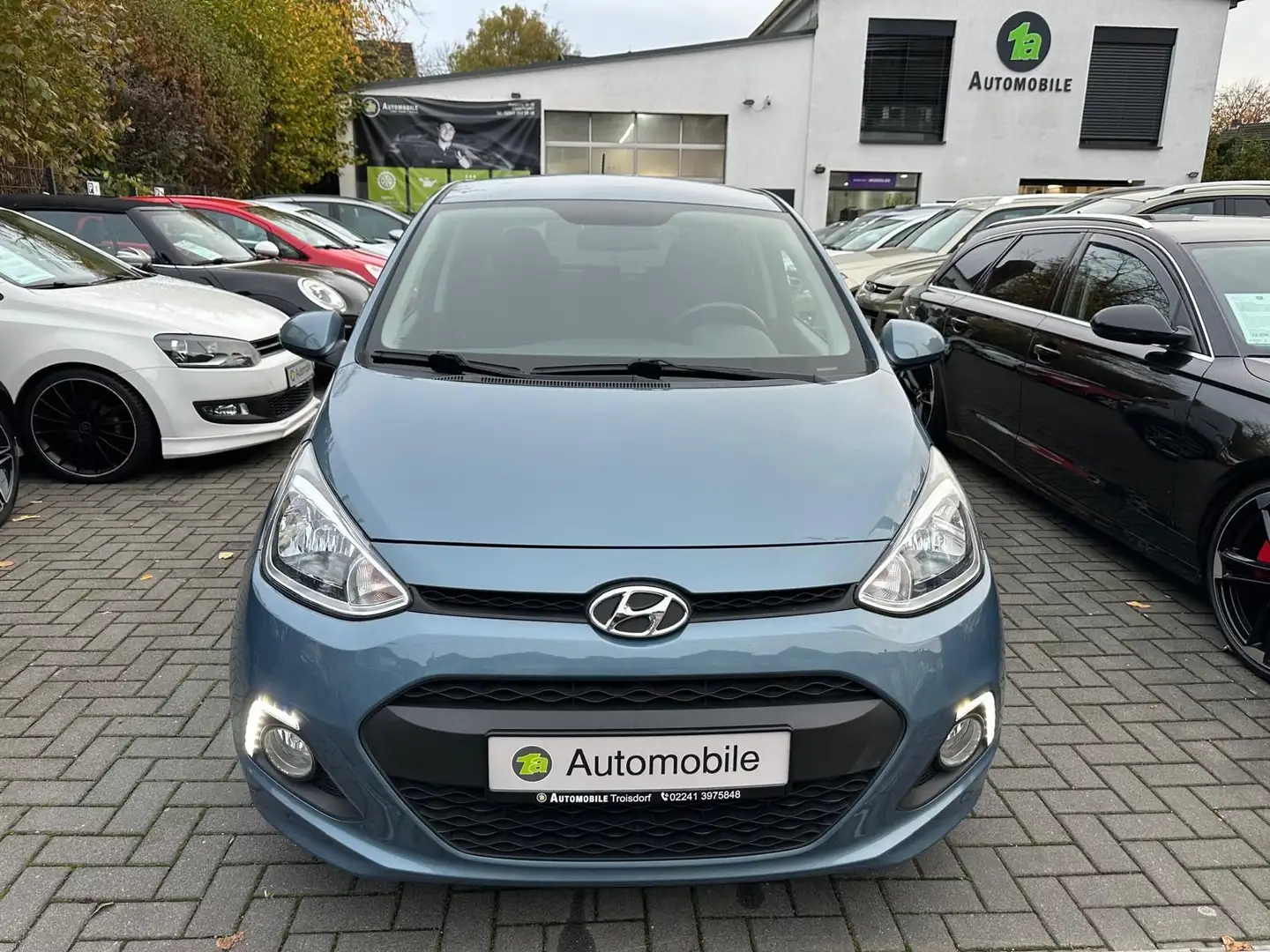 Hyundai i10 Passion*KLIMA*SHZ*TEMPO*LED*1.HAND Blau - 2