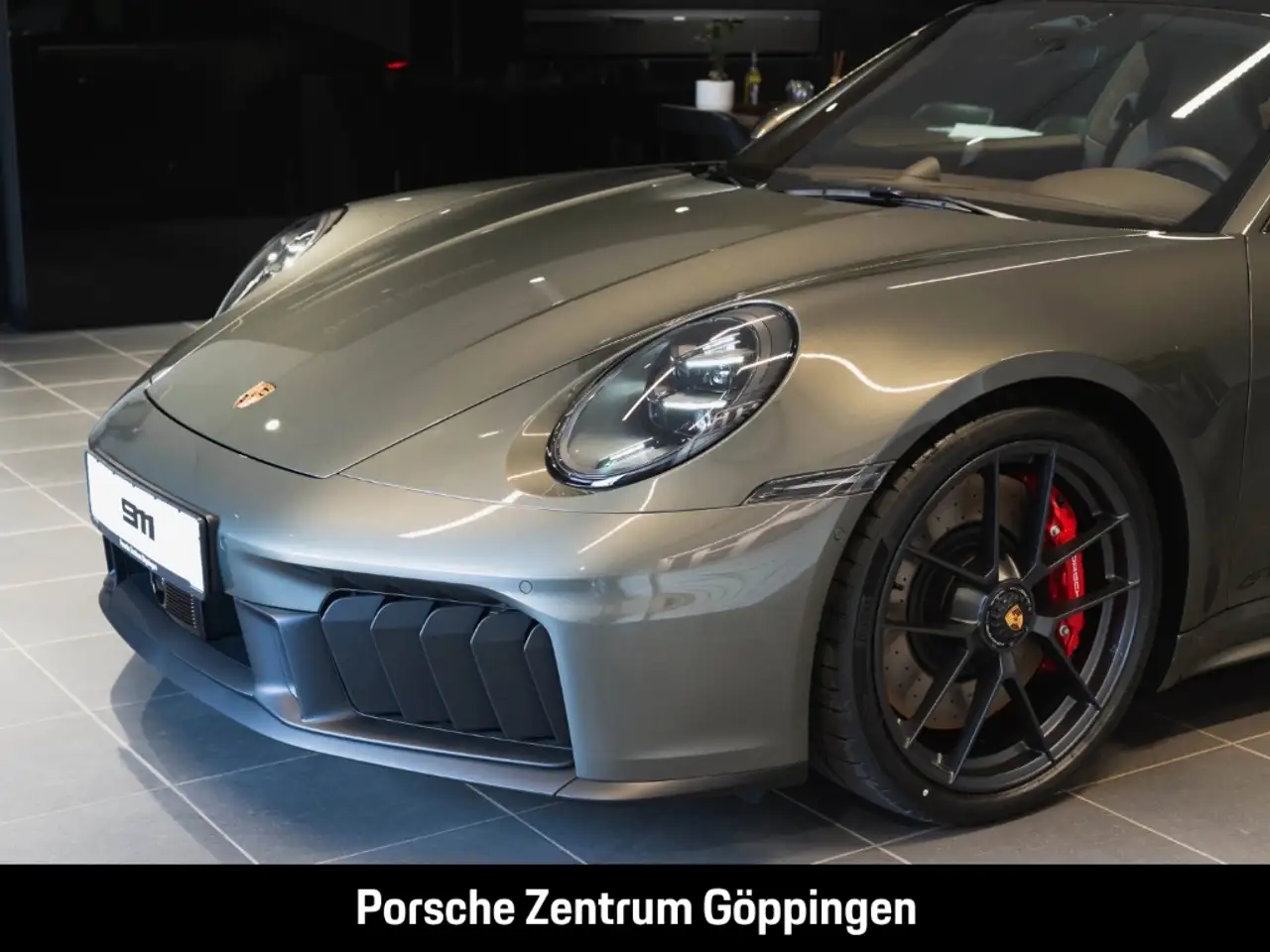 Porsche 992 911 Carrera 4 GTS Clubleder Liftsystem-VA 9