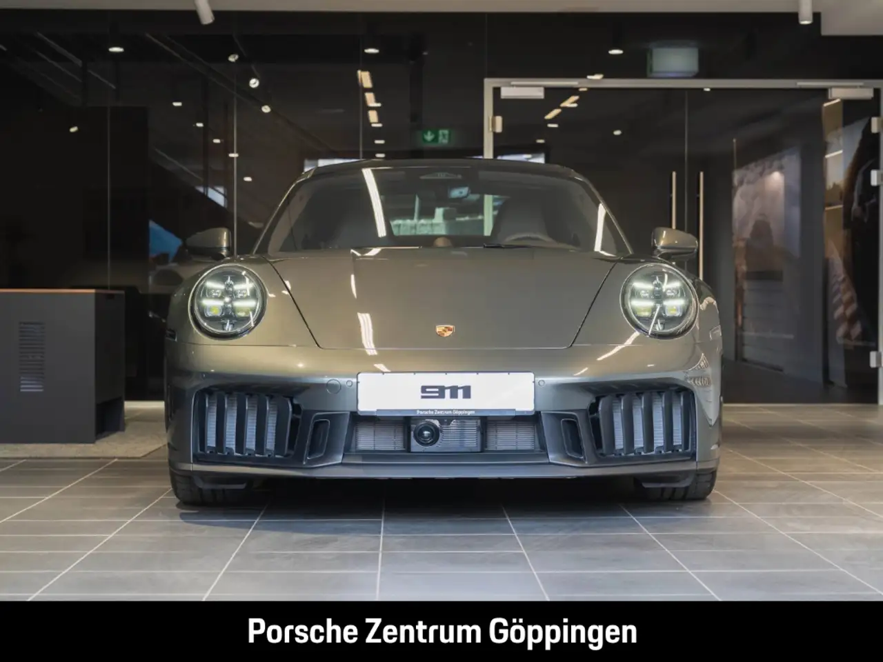 Porsche 992 911 Carrera 4 GTS Clubleder Liftsystem-VA 7