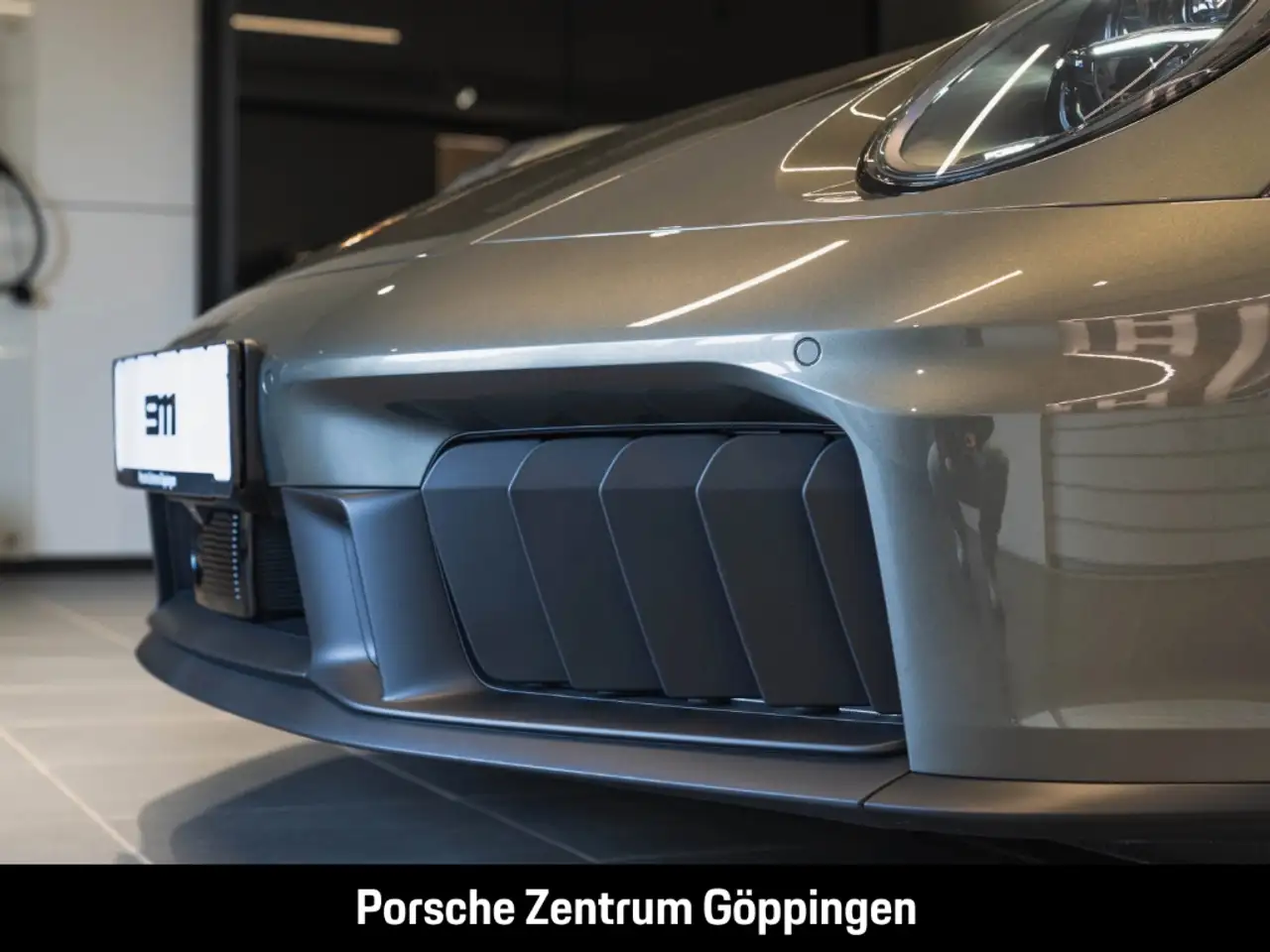 Porsche 992 911 Carrera 4 GTS Clubleder Liftsystem-VA 14