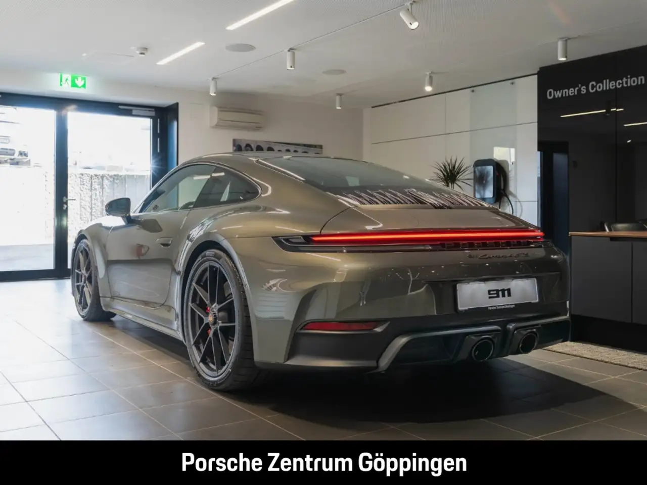 Porsche 992 911 Carrera 4 GTS Clubleder Liftsystem-VA 3
