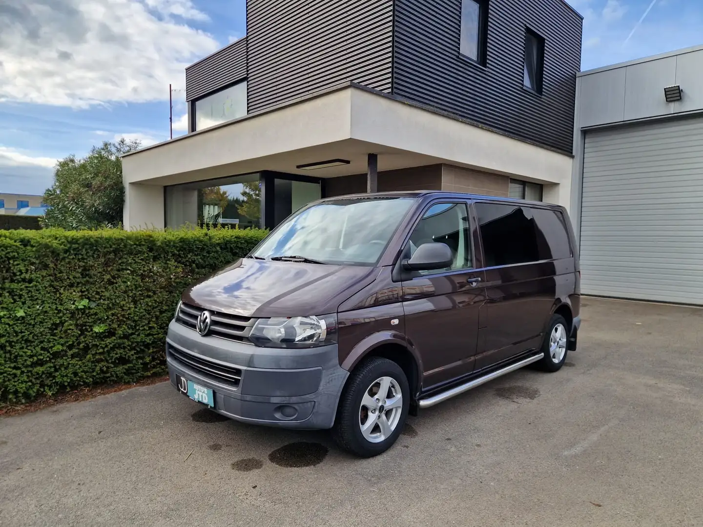 Volkswagen T5 Transporter Dubbele cabine 5-zit 140Pk Airco *garantie* Brun - 1