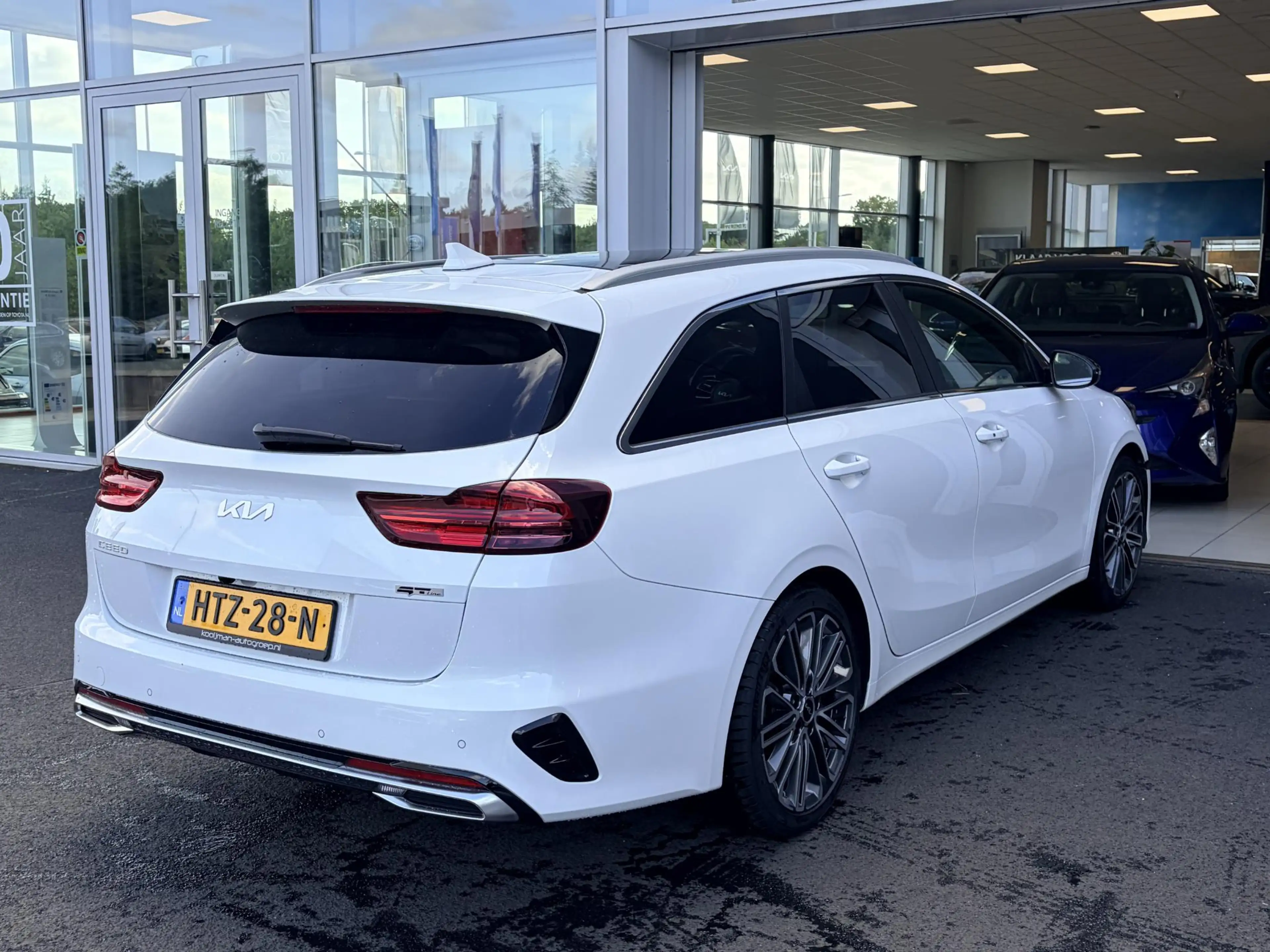 Kia Ceed SW / cee'd SW Sportswagon 1.5 T-GDi GT-PlusLine | Memory Seat | — photo 8