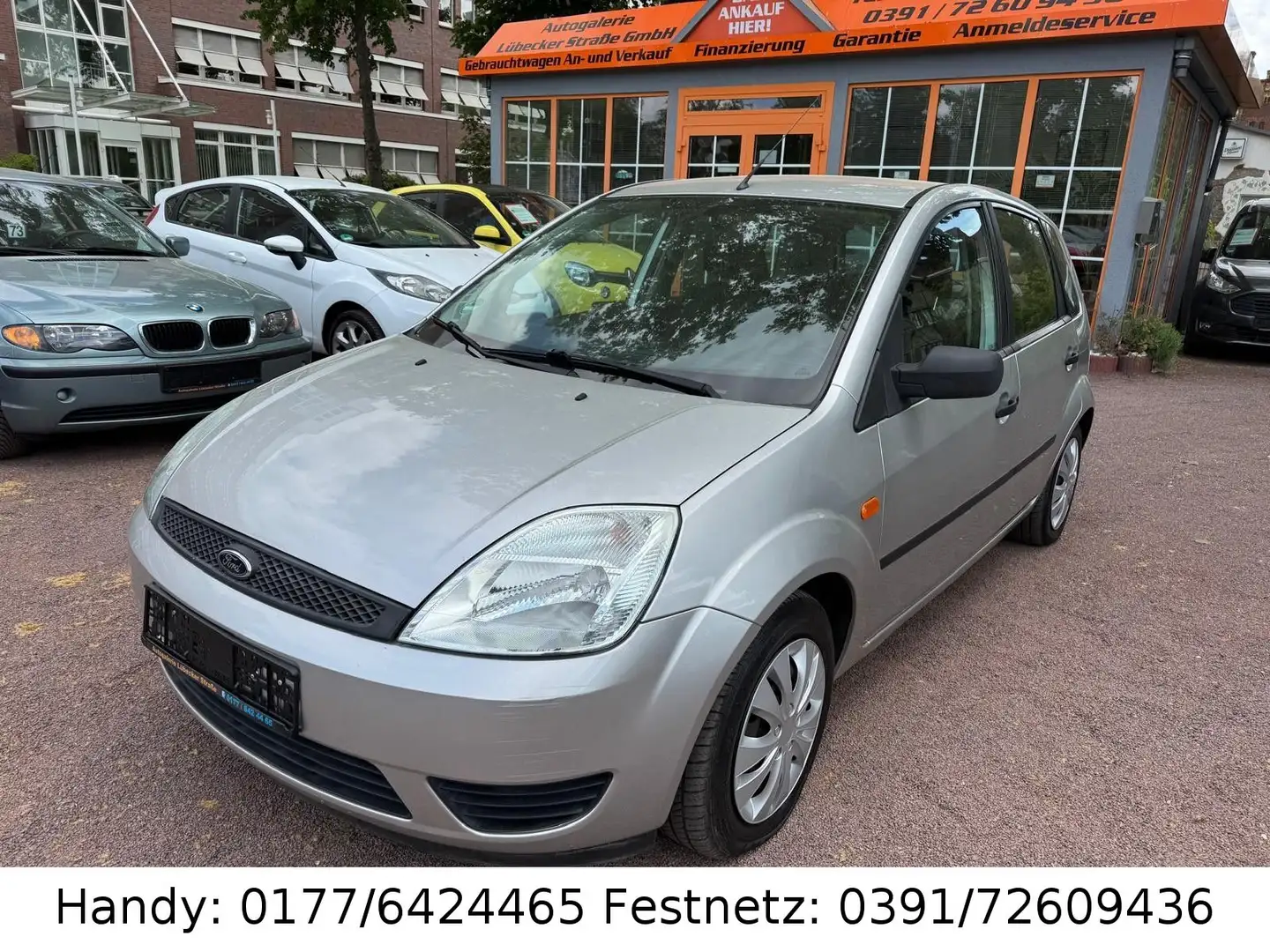 Ford Fiesta 1.3 2.HAND/KLIMA/SERVO/ZV mit FB/el.FH/ Silber - 1