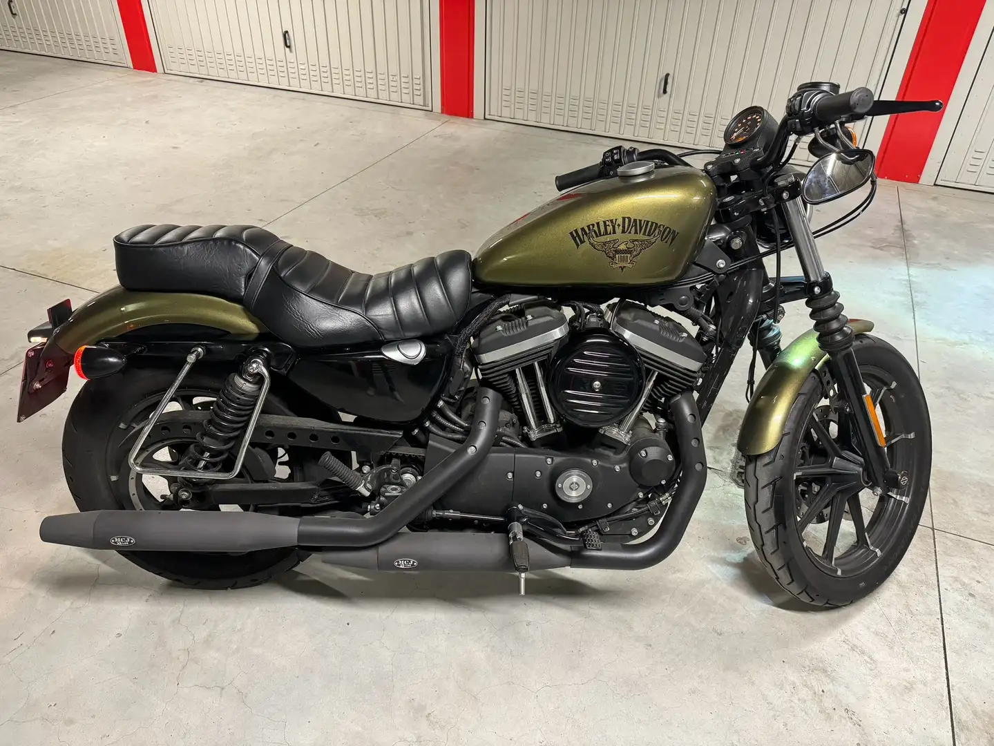 Harley-Davidson Sportster 883 883 iron abs XL883N Zelená - 1