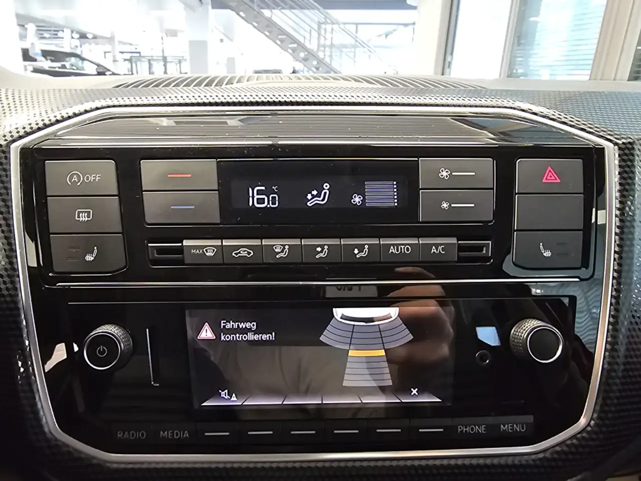 Volkswagen Up PDC,Sitzheizung,Klimatronik,Tempomat, миниатюра 12