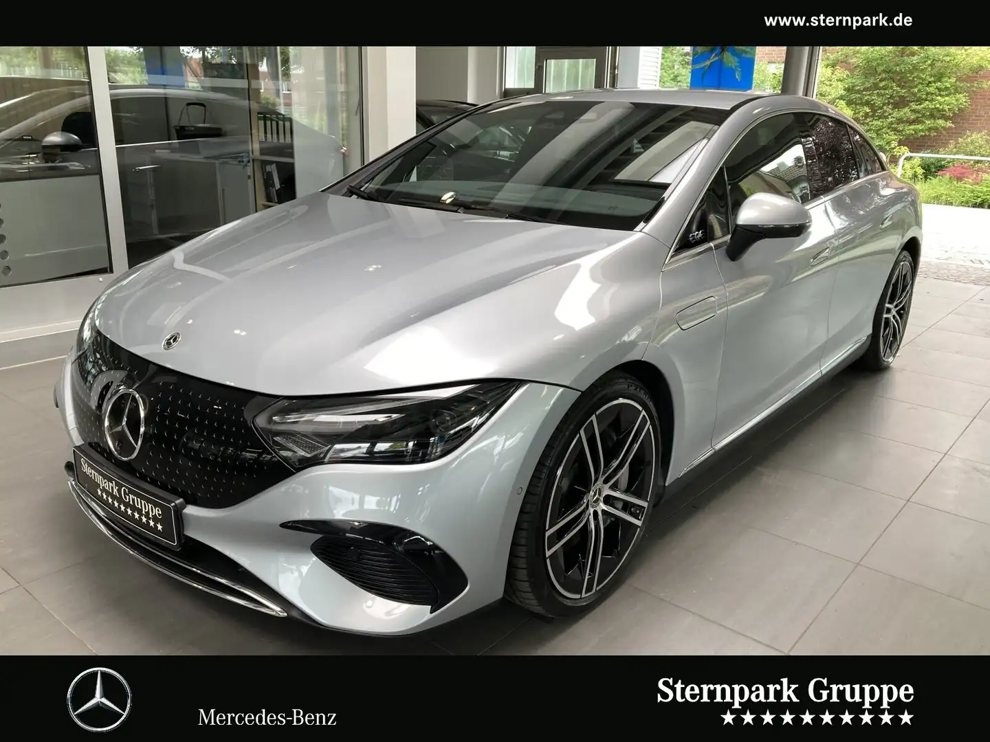 Mercedes-Benz EQE 300 EQE 300 Electric Art Distronic,Airmatic,AHK,360° Серебристый - 1