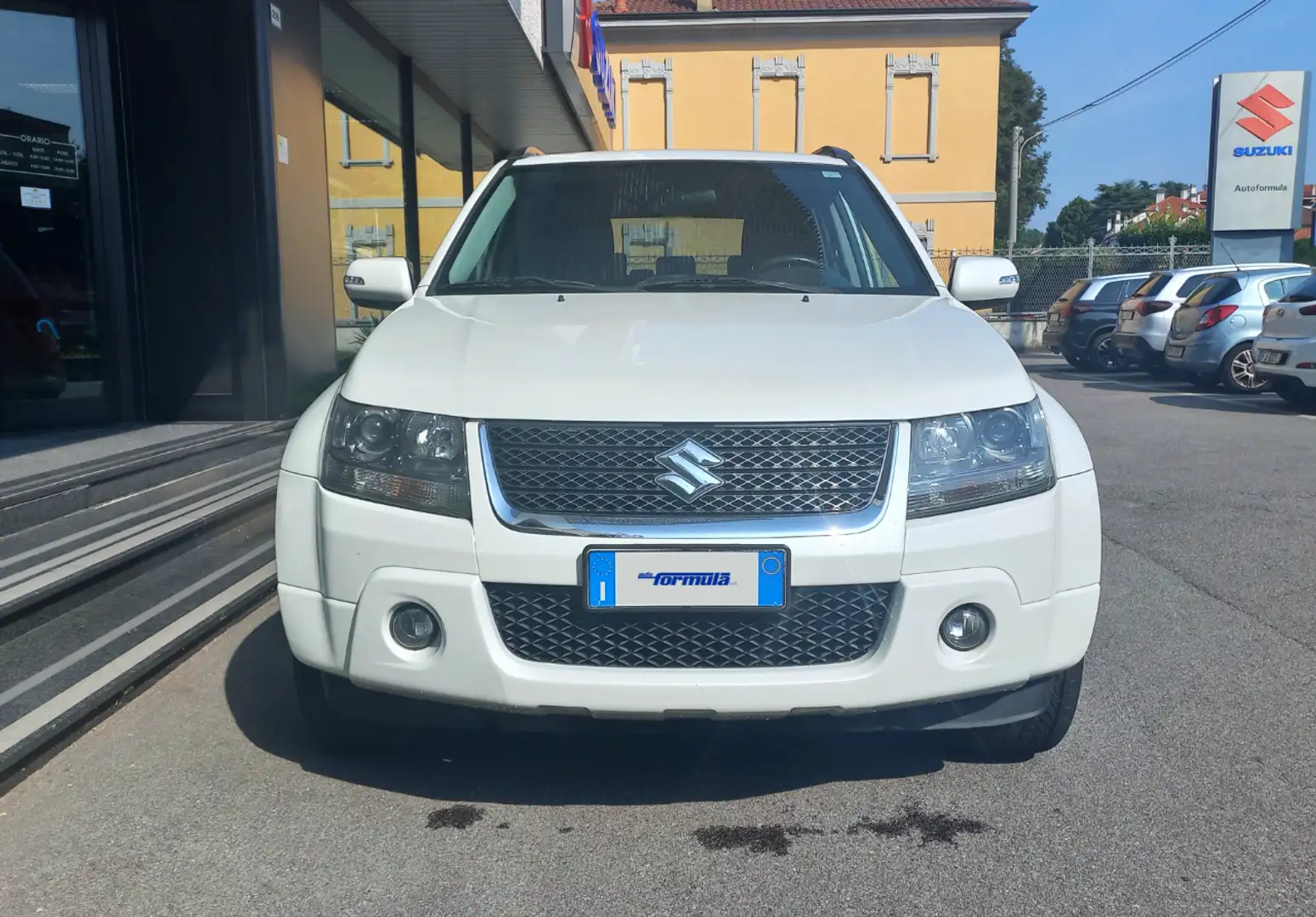 Suzuki Grand Vitara Grand Vitara 1.9 DDiS 5 porte Crossover Bianco - 2