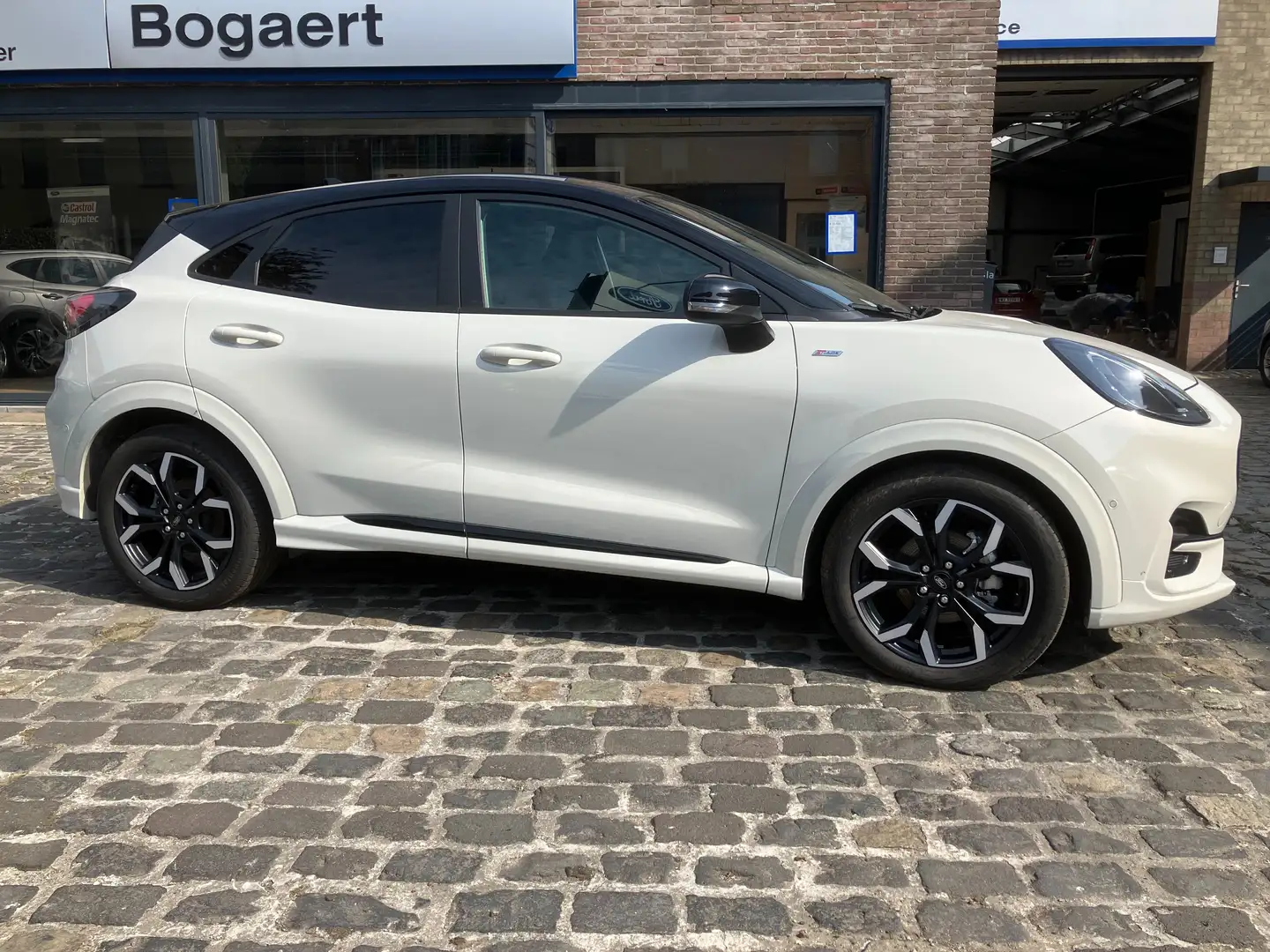 Ford Puma 1.0 EcoBoost ST-Line X Wit - 2