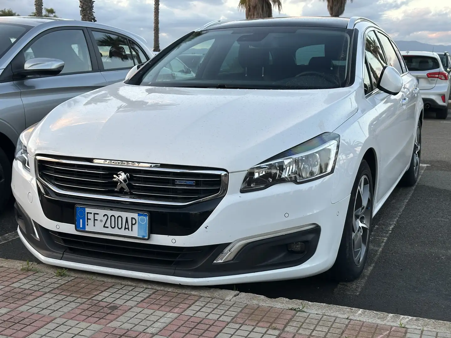 Peugeot 508 SW 2.0 bluehdi Allure 180cv auto Bianco - 1