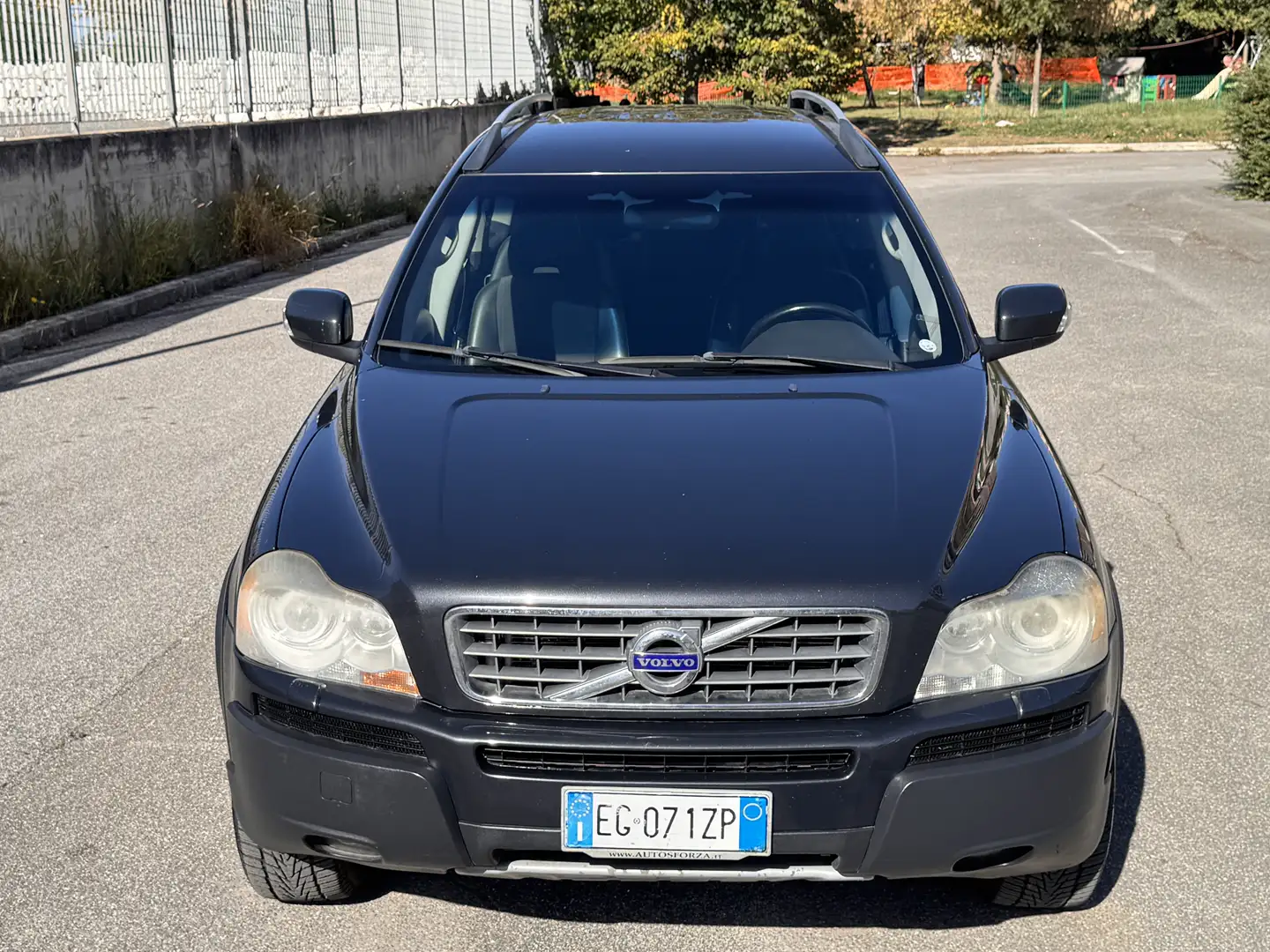 Volvo XC90 XC90 D5 AWD Geartronic Executive (147 kw) - 2