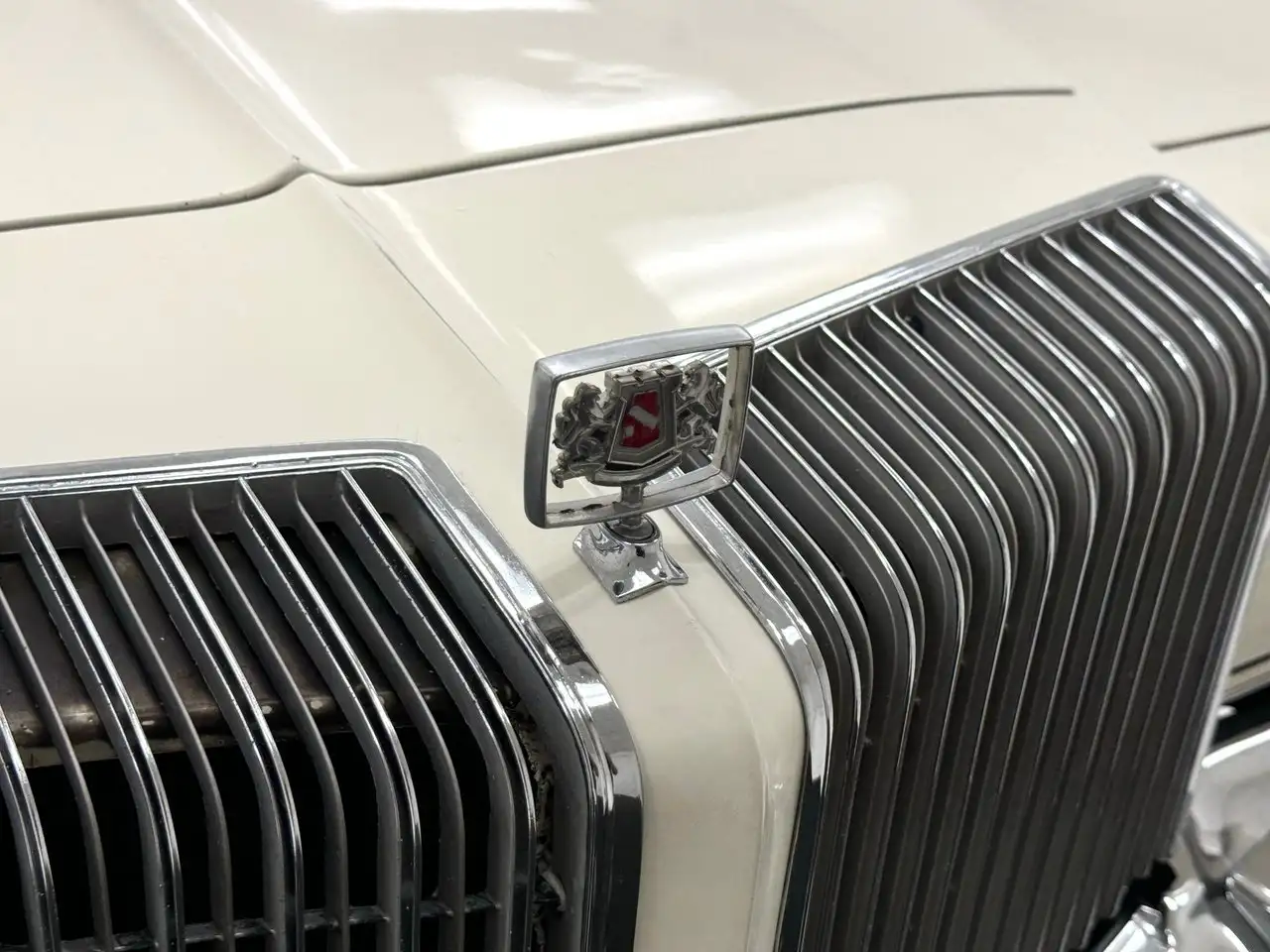 Chrysler New Yorker Brougham Hardtop, foto 10