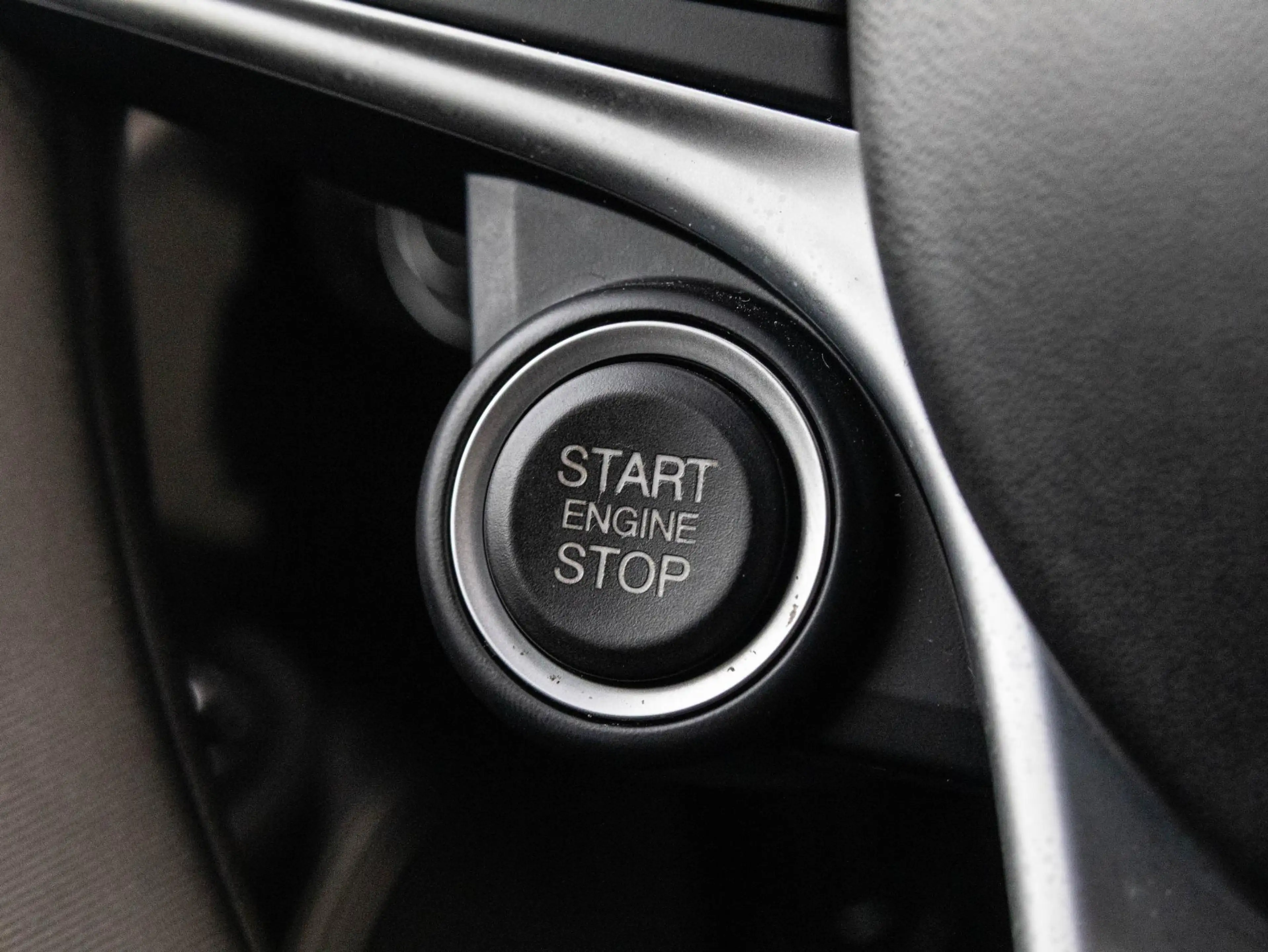 Alfa Romeo Giulia 2.0 T AWD Veloce 280 pk | Originele All Wheel Driv — photo 36