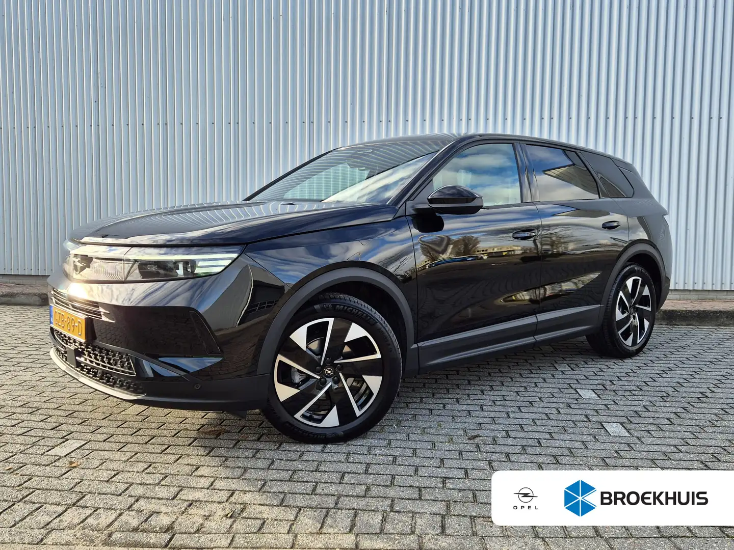 Opel Grandland 1.2 130PK Turbo | Hybrid GS Automaat | Demo Deal | Zwart - 1