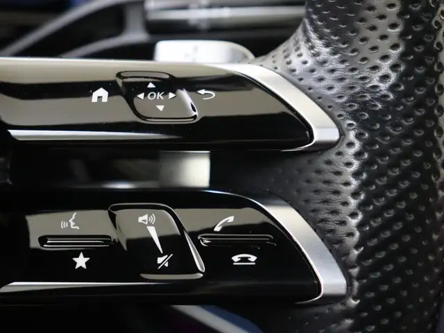 Mercedes-Benz E-Class view 13