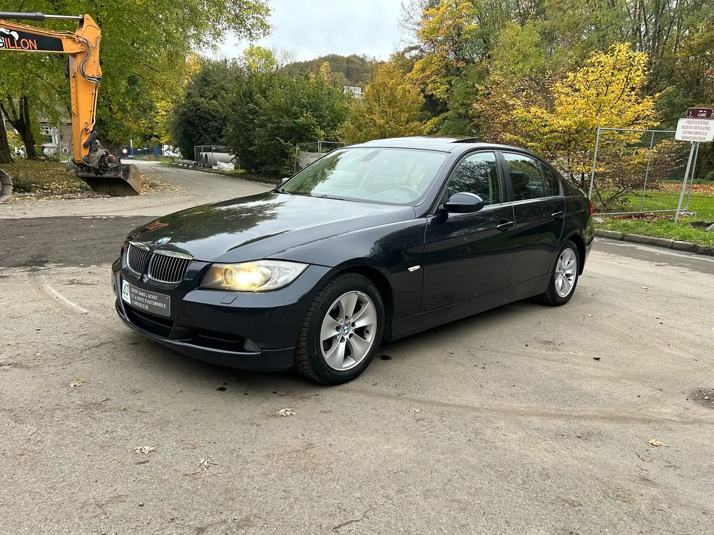 BMW 320 XENON-CUIR-GPS-TOIT OUVRENT-FULL OPTIONS-AUTOMATIQ Bleu - 2