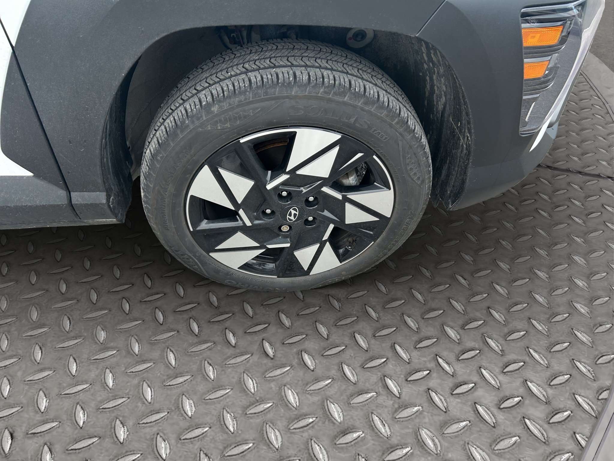 2025 Hyundai Kona Preferred | Reverse Cam | Heated Seats — снимка 1