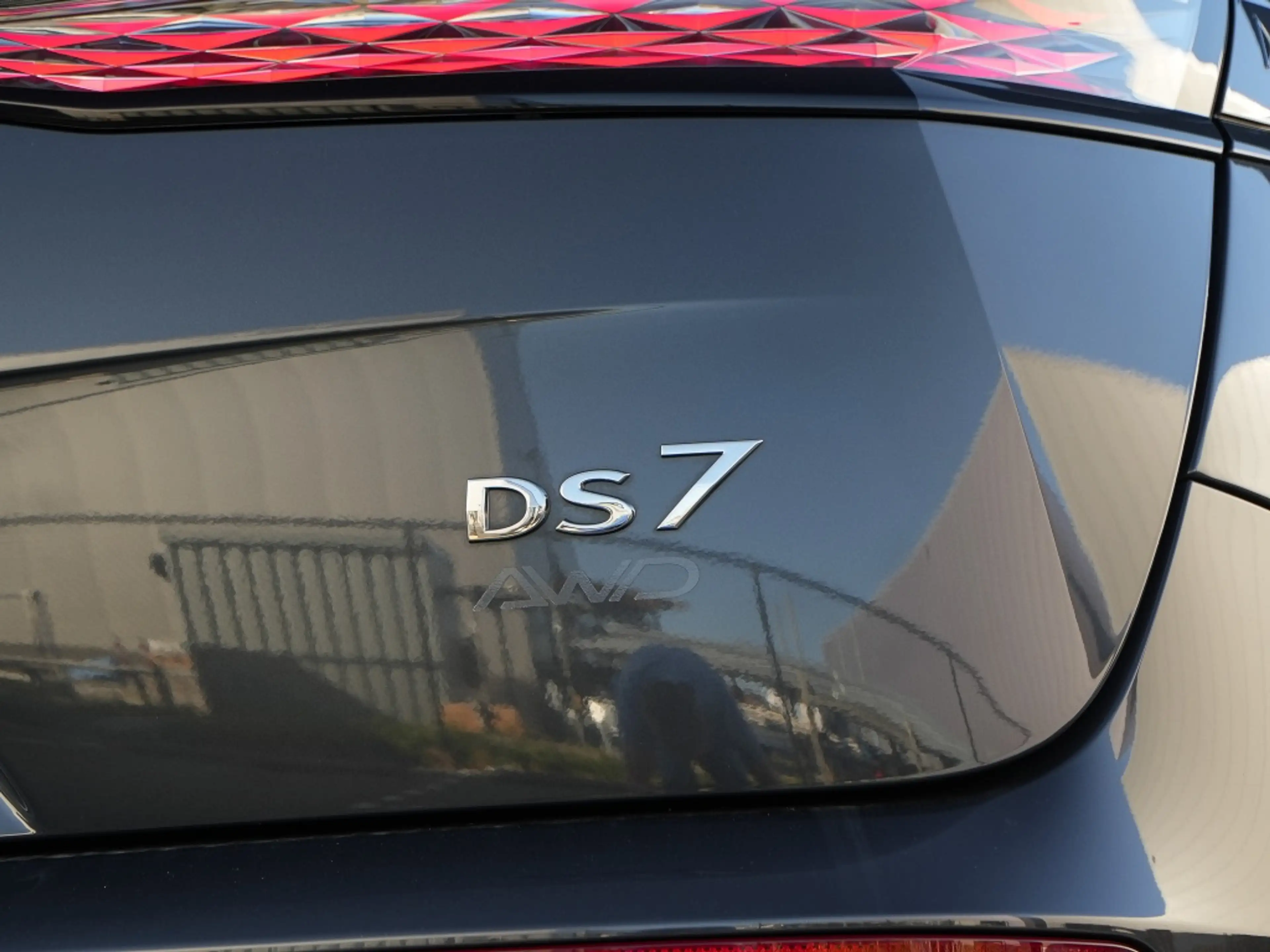 DS Automobiles DS 7 E-Tense 300 PK 4x4 Pallas | Leder | Pano | FOCAL | — photo 9