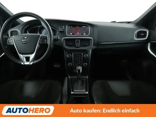 Volvo V40 view 12
