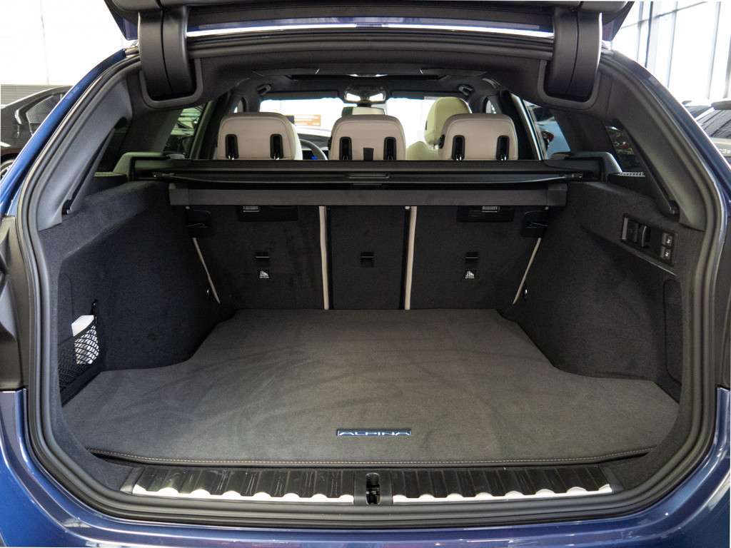 ALPINA B3