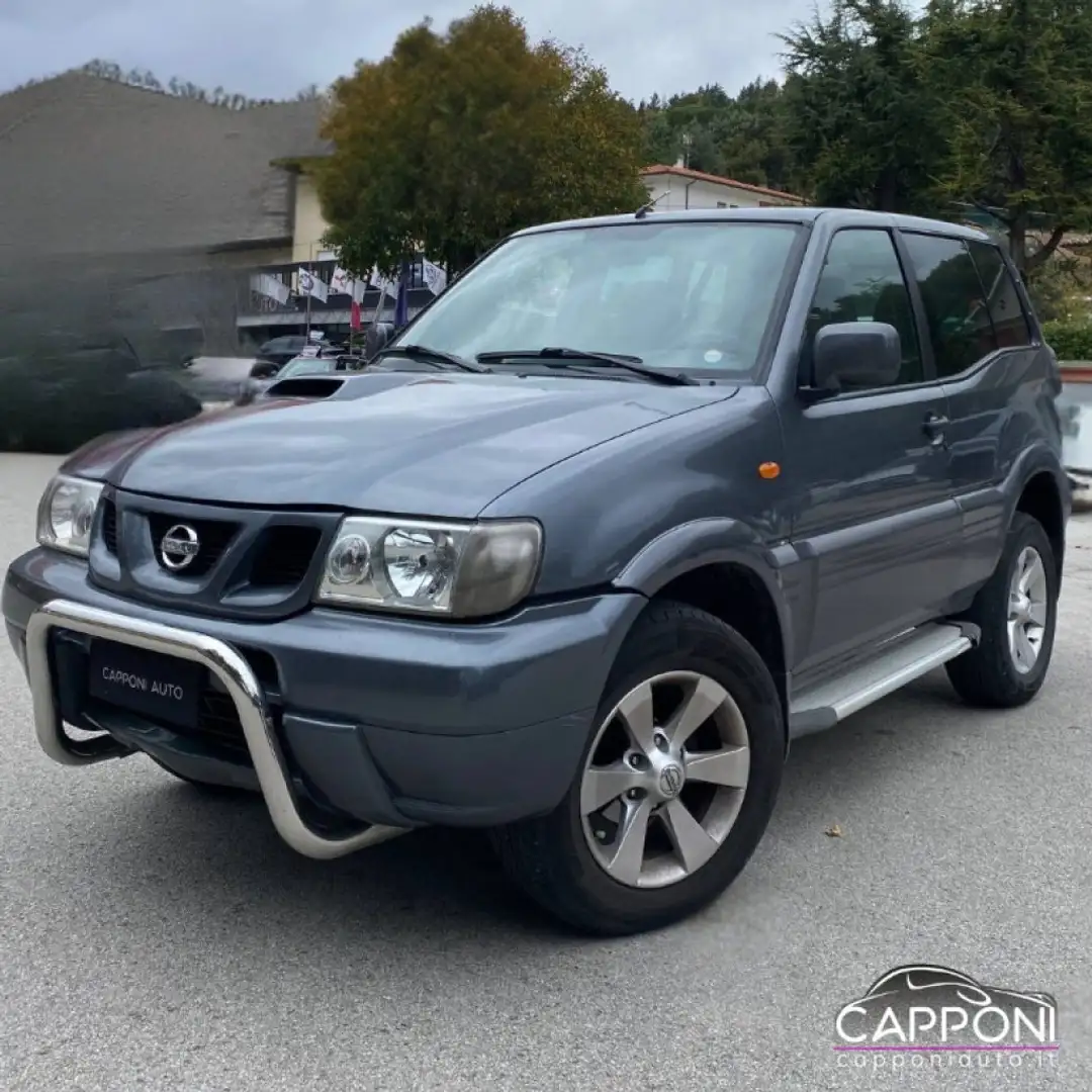 Nissan Terrano 3.0 DiT R20 4X4 Grigio - 1