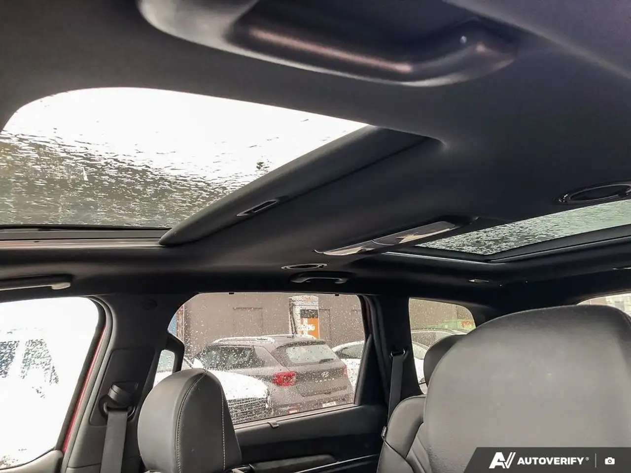 Kia Telluride снимка Kia Telluride