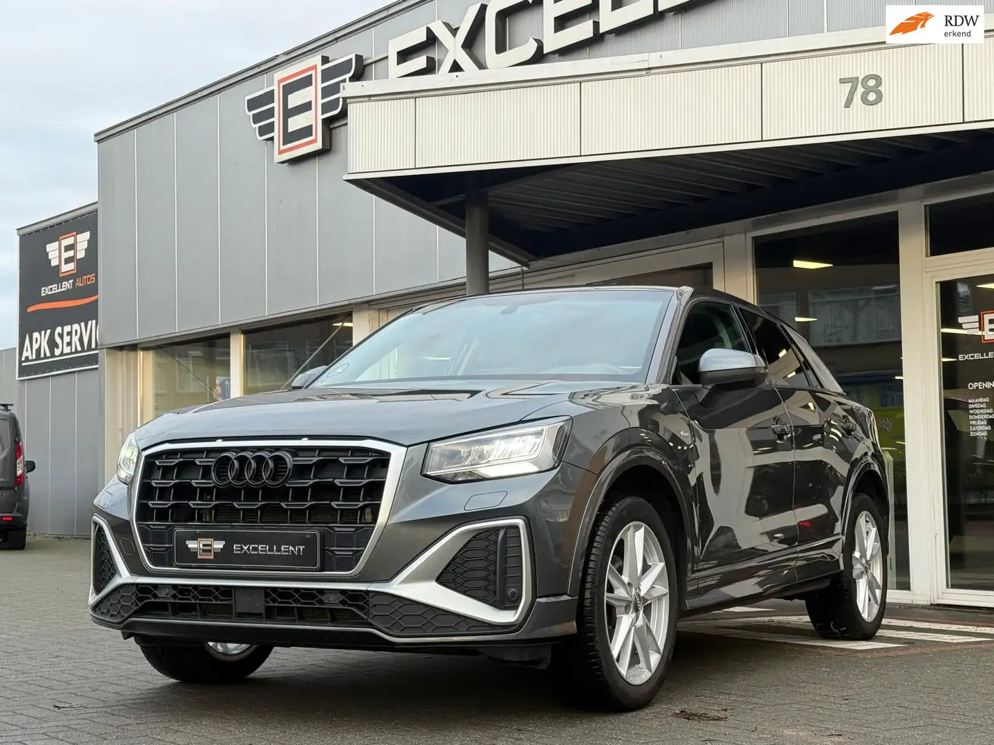 Audi Q2 35 TFSI S Edition | S Line | Carplay Gris - 1