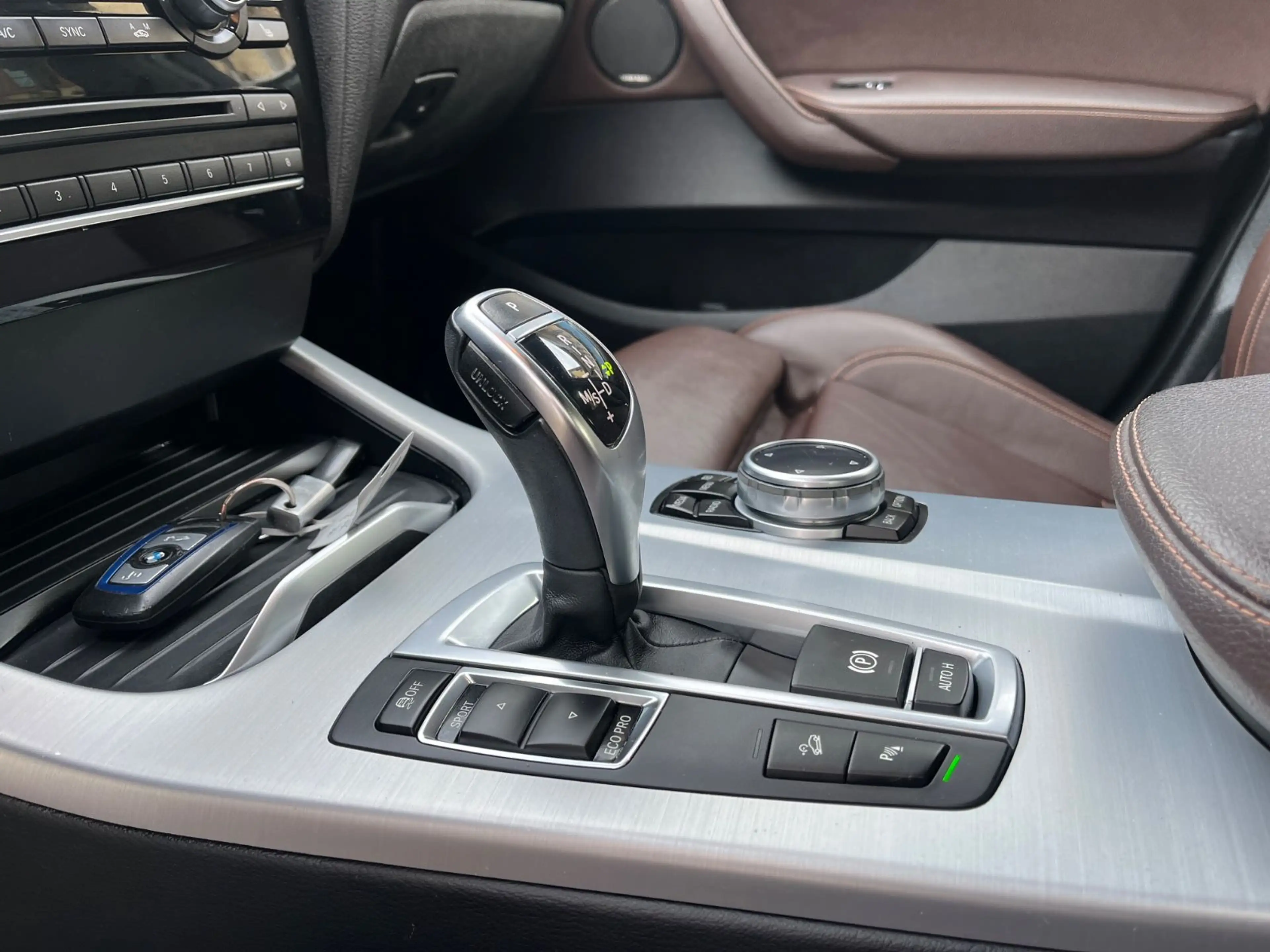 BMW X4 xDrive 35 d — photo 13