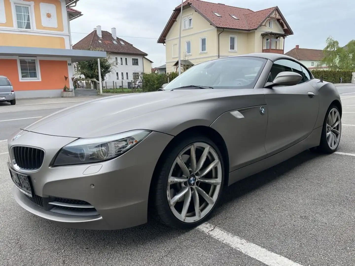 BMW Z4 sDrive 30i * H Ä N D L E R I N S E R A T * Zwart - 2