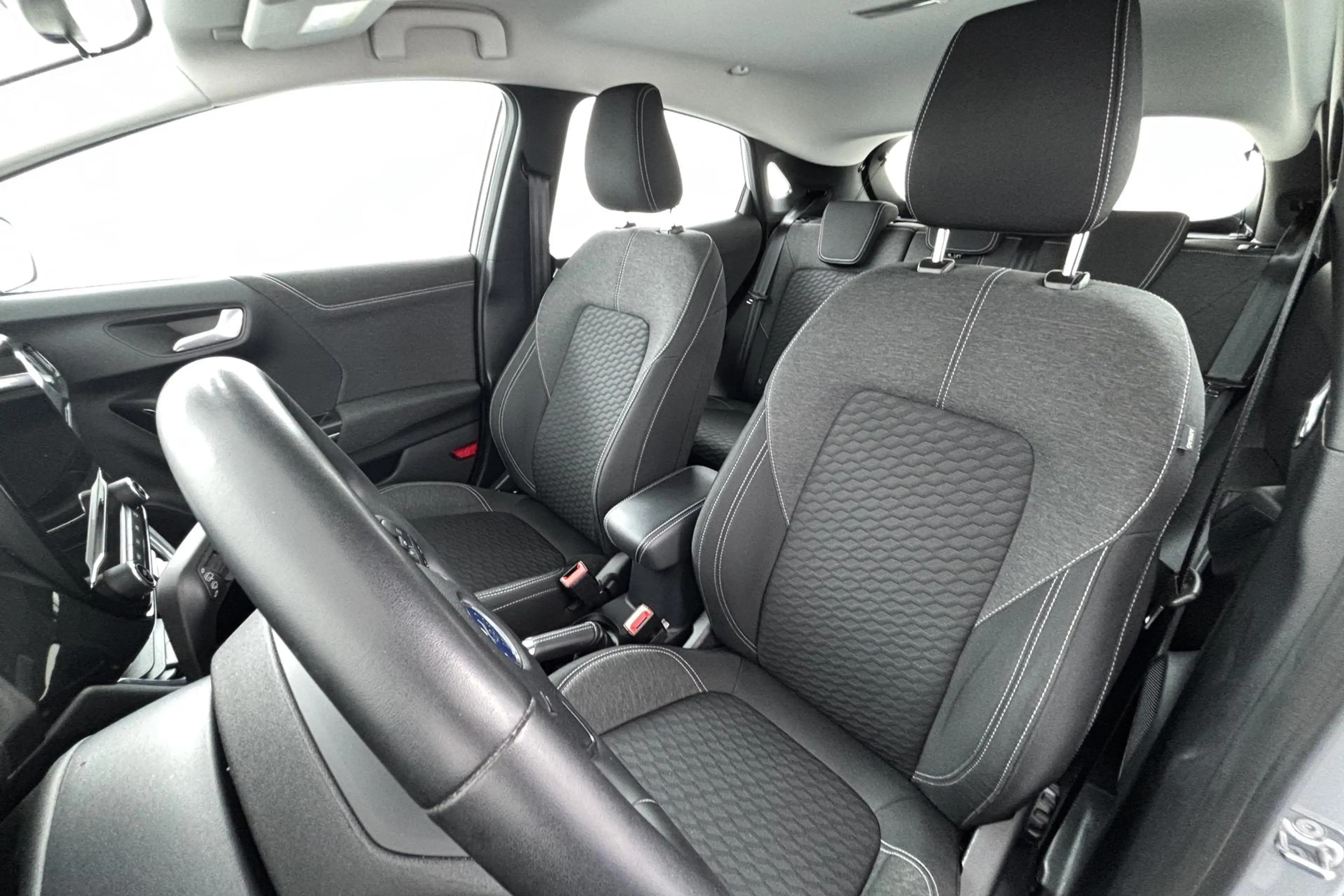 Ford Puma 1.0 EcoBoost Hybrid Titanium Wendbaar, zuinig en h — photo 20