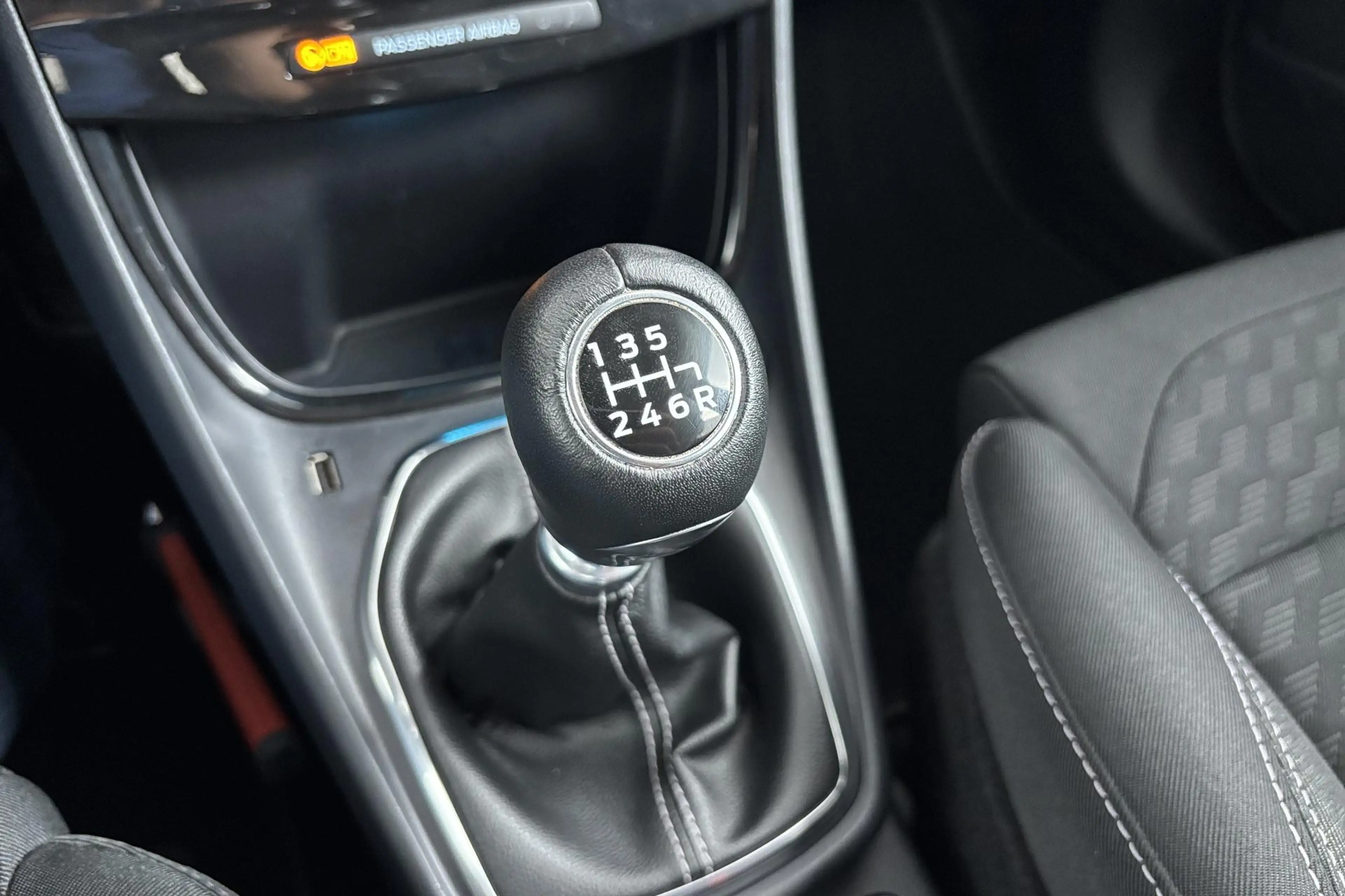 Ford Puma 1.0 EcoBoost Hybrid Titanium Wendbaar, zuinig en h — photo 18