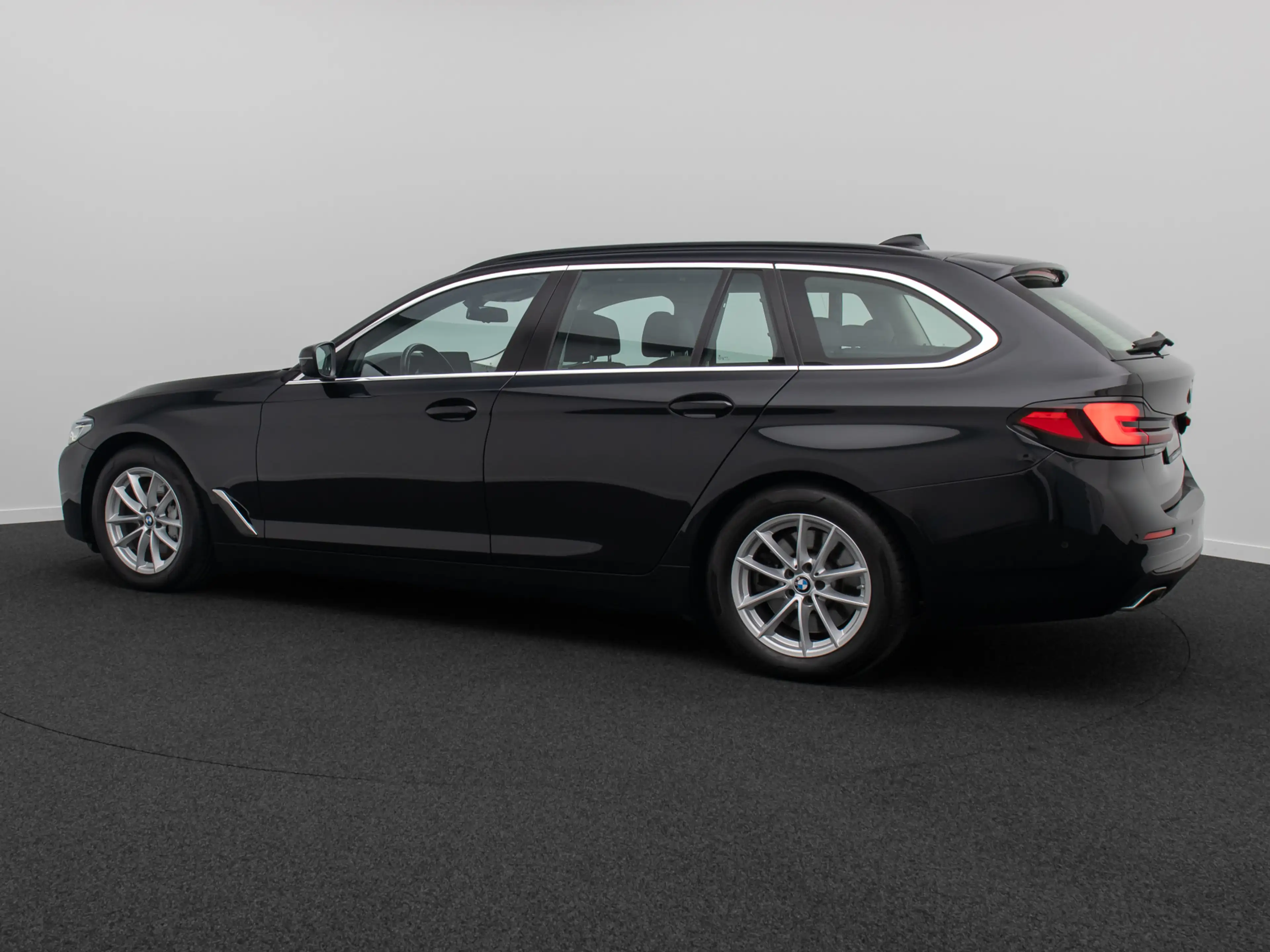 BMW 540 ACC Laser HUD DAB Panorama H K Belüftung — photo 10