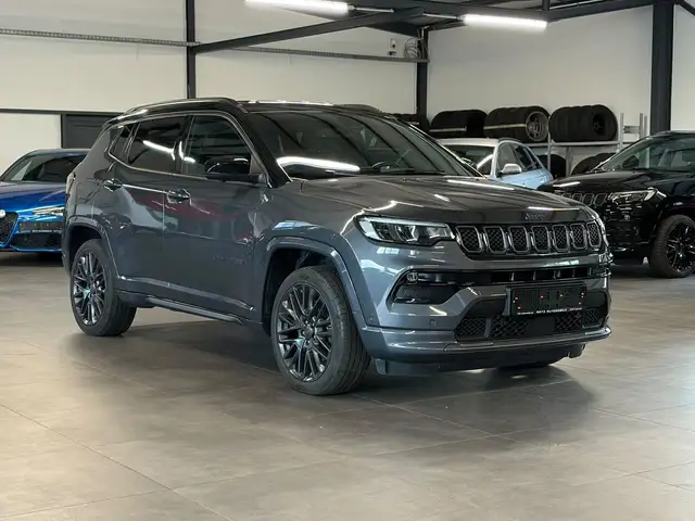 Jeep Compass S PHEV 4xe LED+ACC+KAM+ALPIN+MEMO+E.HECK