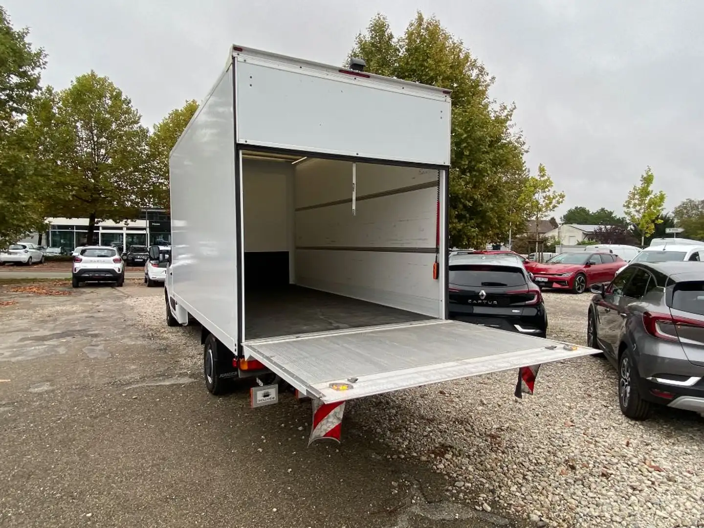 Renault ENERGY dCi 165 L3H1 HA DT Weiß - 2