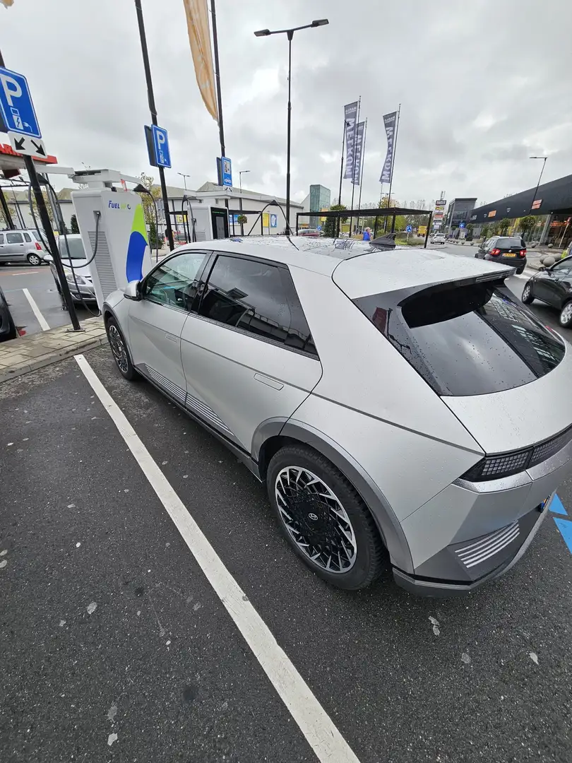 Hyundai IONIQ 5 Lounge 73kWh Zilver - 2