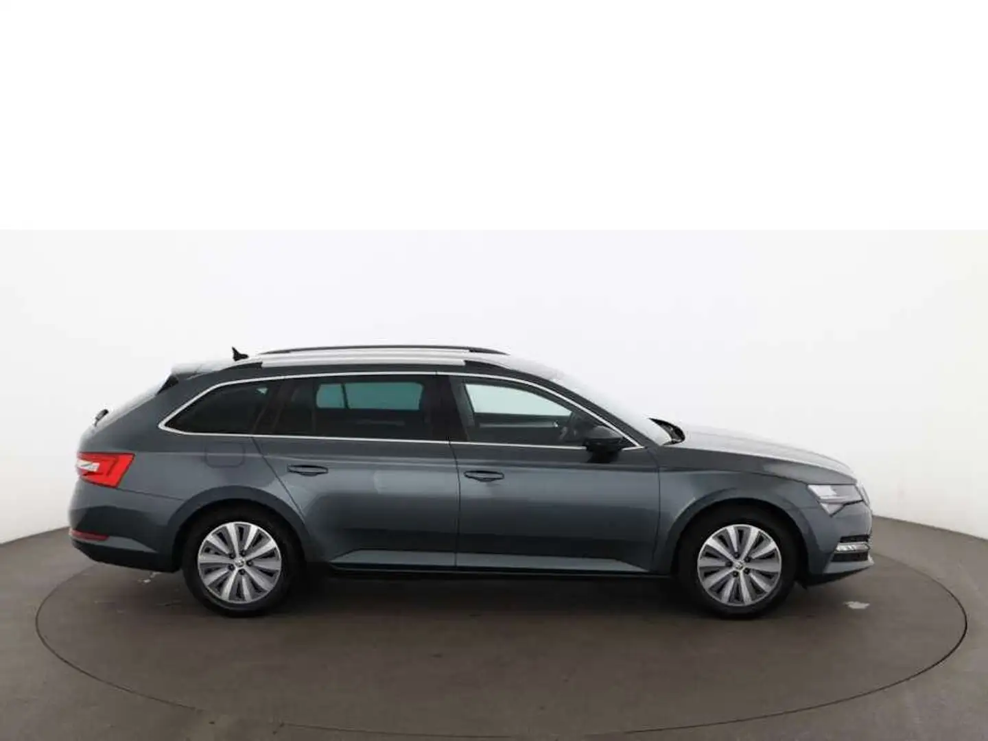 Skoda Superb Combi 1.4 TSI Ambition iV Aut LED NAVI PDC Grau - 2