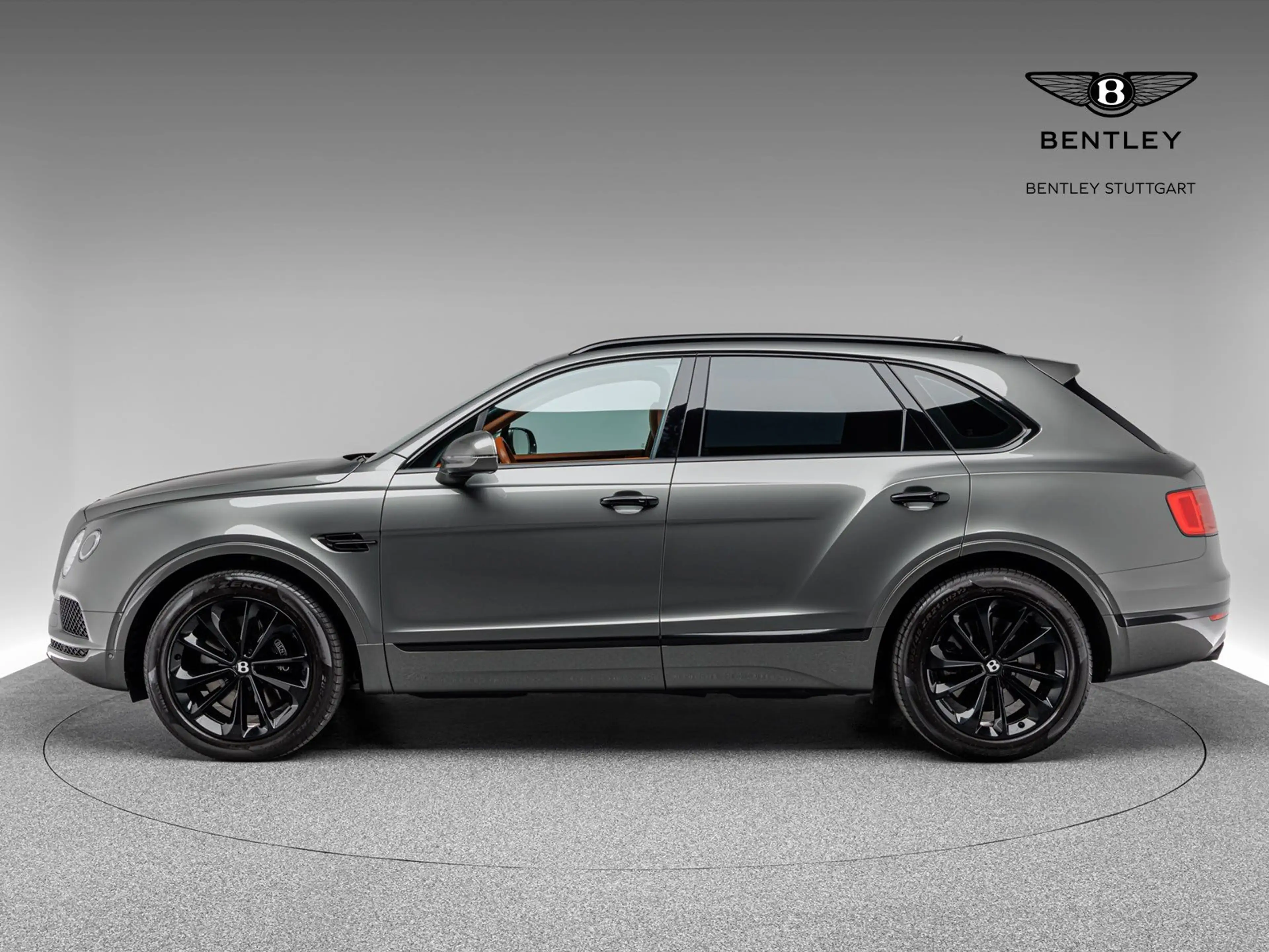 Bentley Bentayga Onyx — photo 5