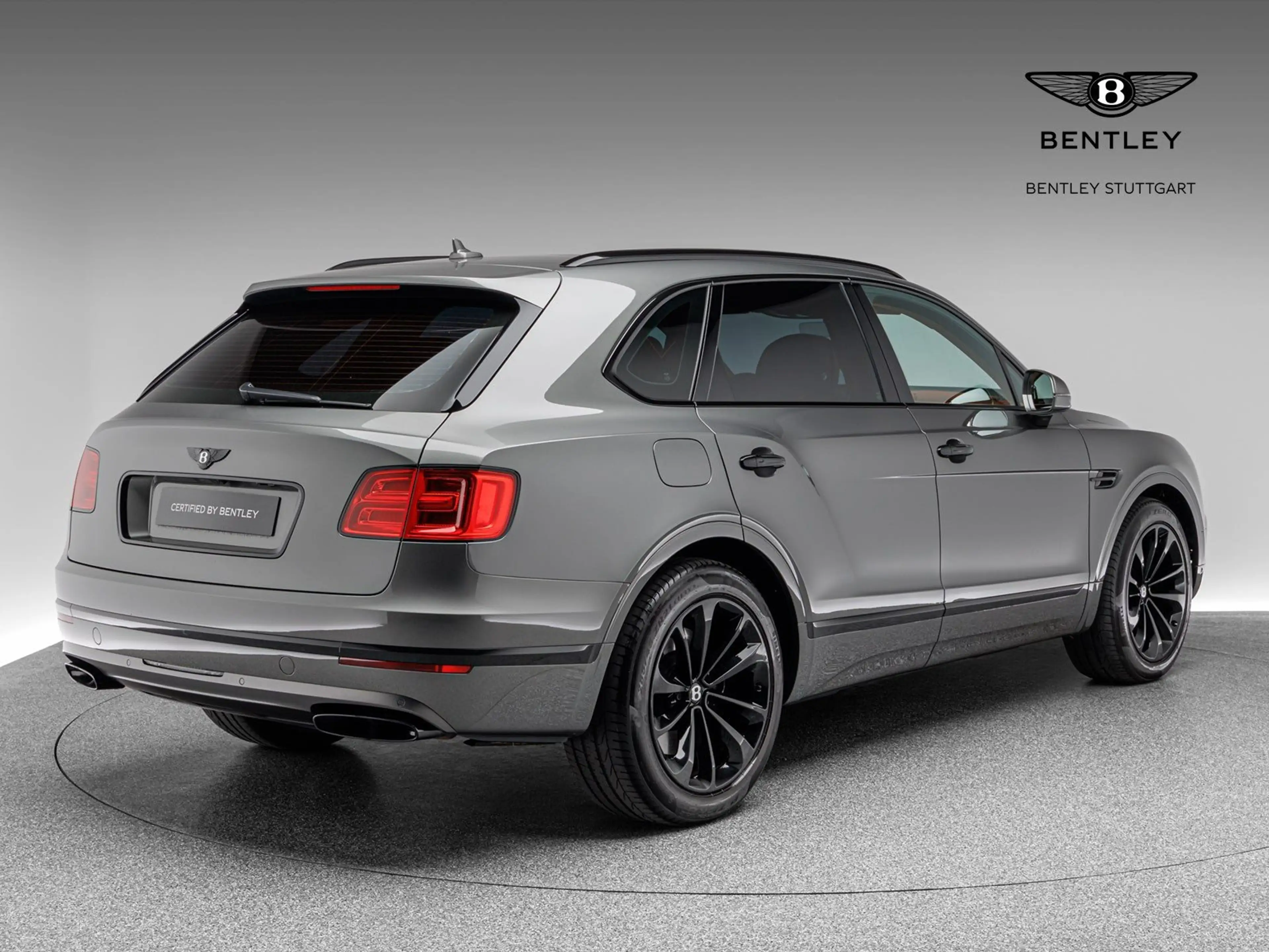 Bentley Bentayga Onyx — photo 3