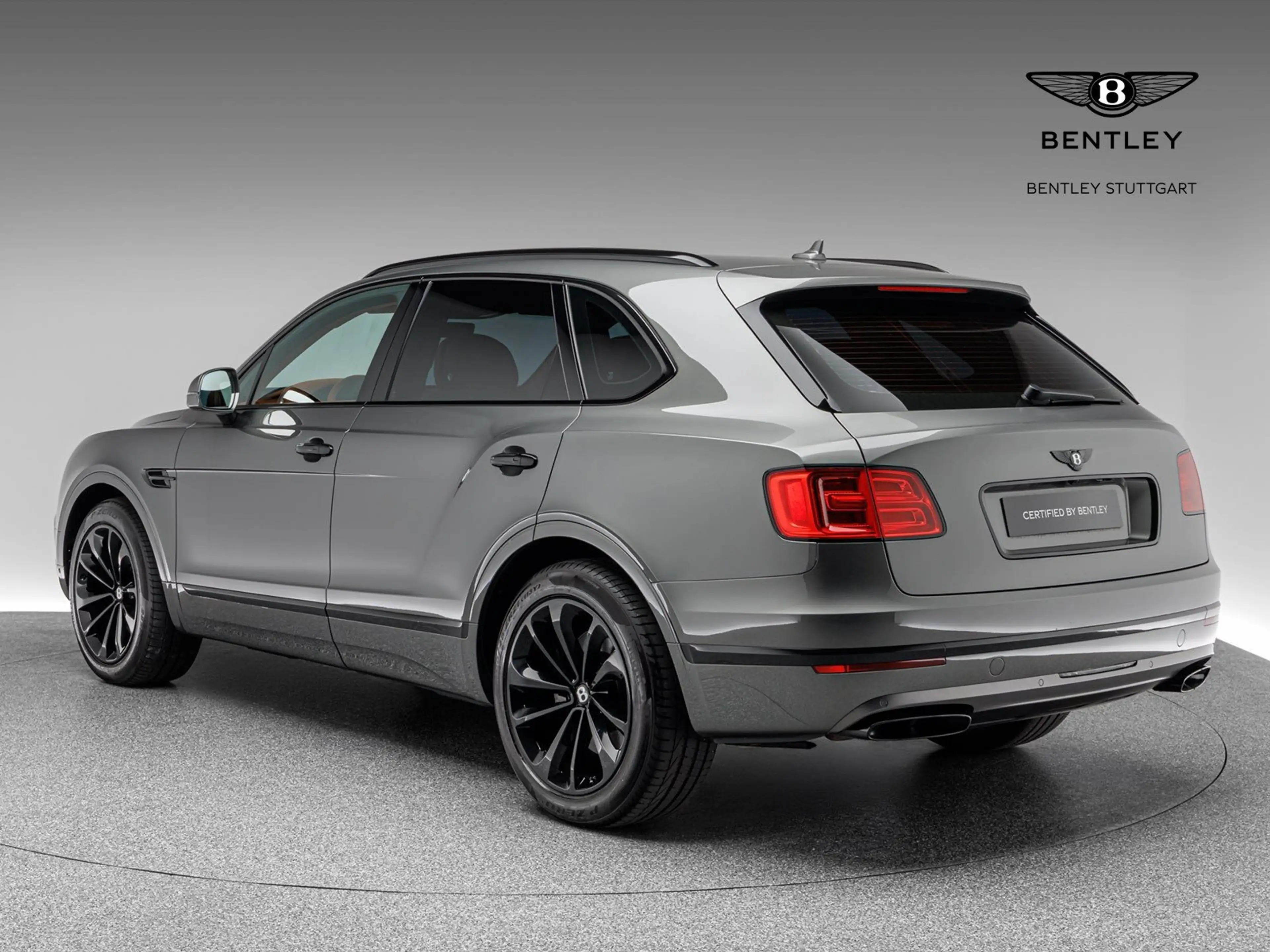 Bentley Bentayga Onyx — photo 4