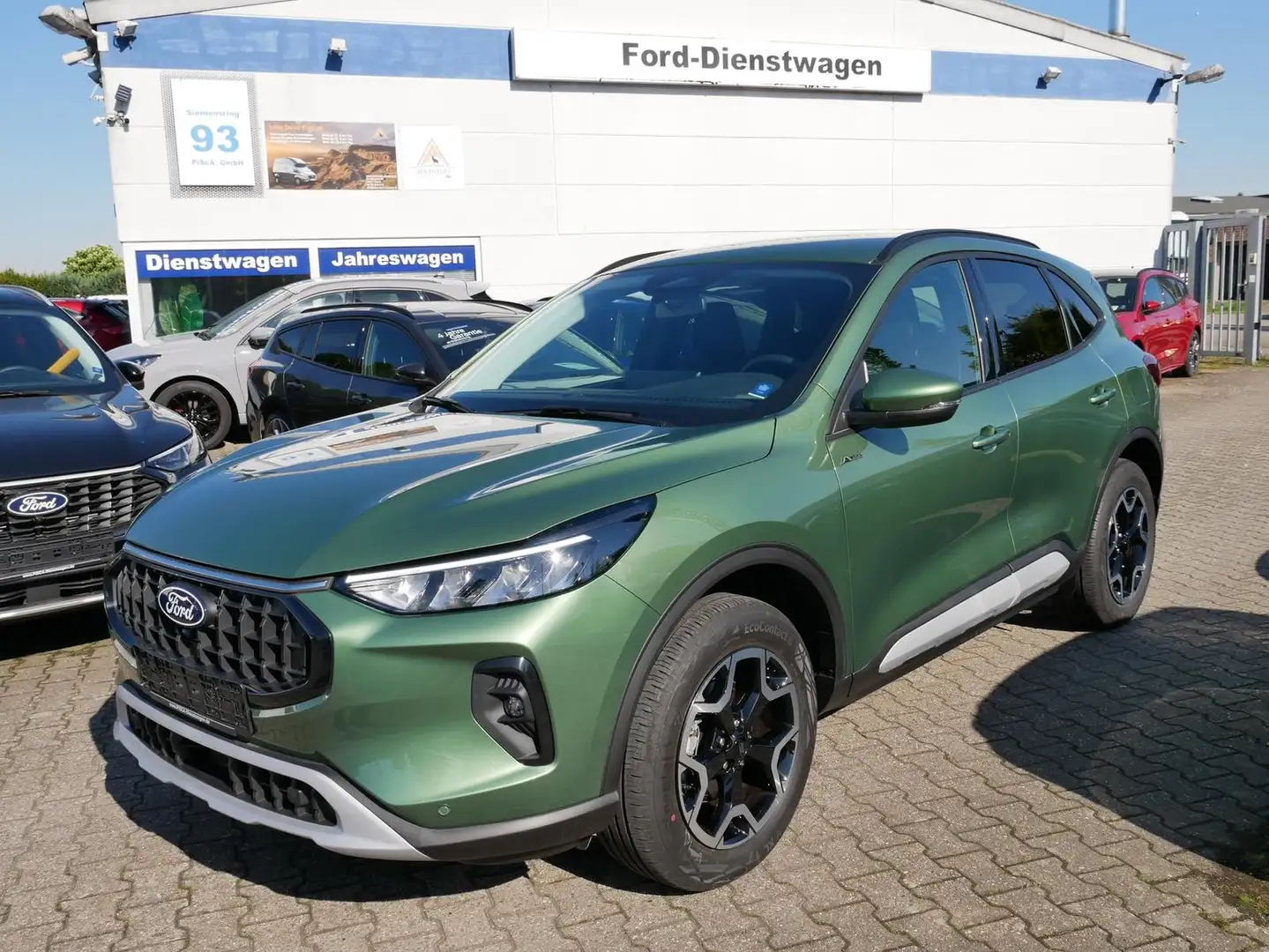 Ford Kuga Hybrid Active LED AHK Vert - 1