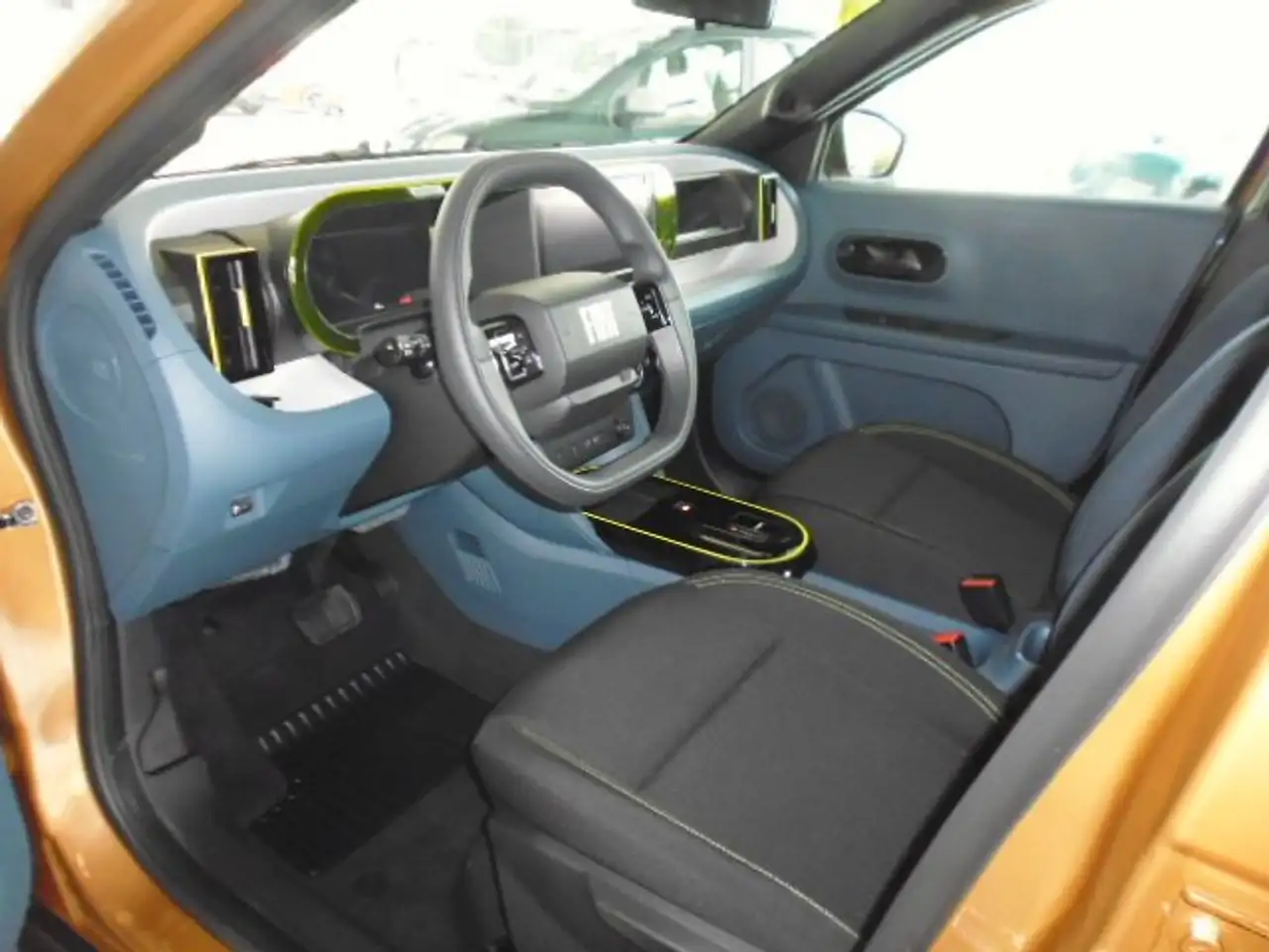 Fiat Grande Panda 1.2 Hybrid 74 kW Icon LED, 10,25"Touchscreen 11