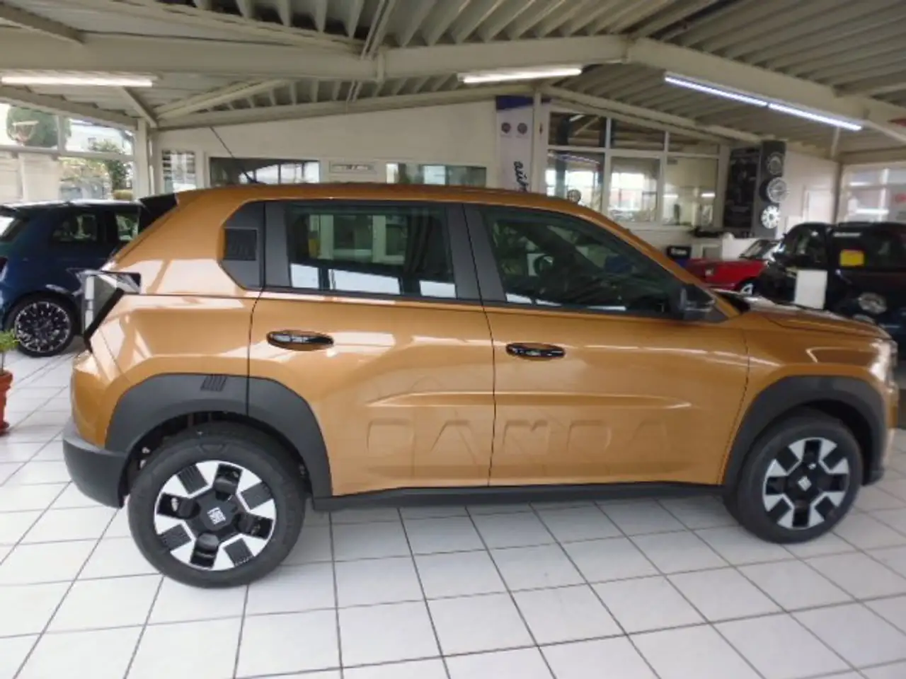 Fiat Grande Panda 1.2 Hybrid 74 kW Icon LED, 10,25"Touchscreen 5