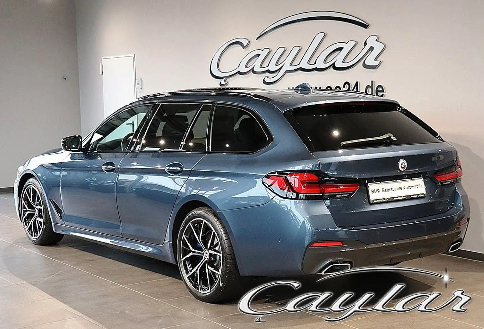 BMW 540 xd TOUR M SPORT MASSAGE & BELÜFTET PANO LASER Blau - 2