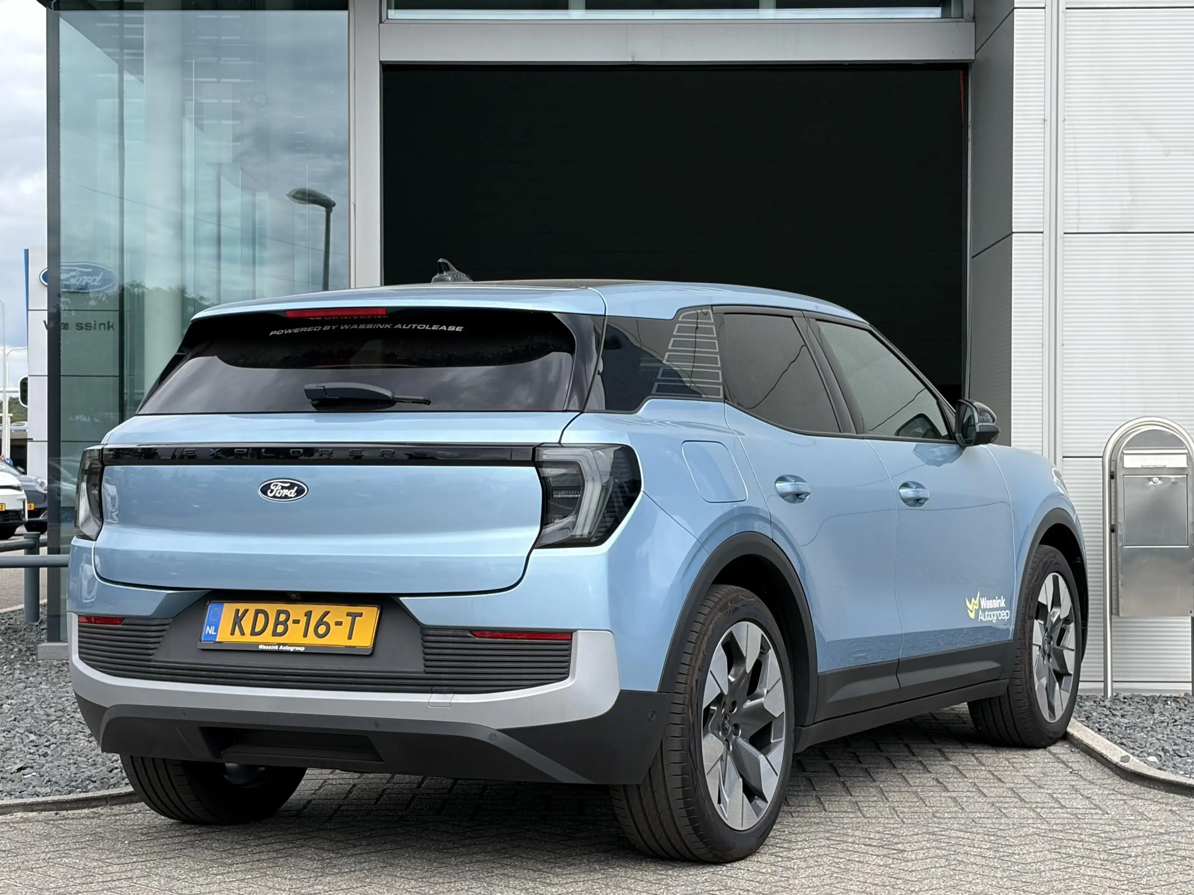 Ford Explorer Premium Extended Range RWD 77 kWh I 289 PK I Elect — photo 7