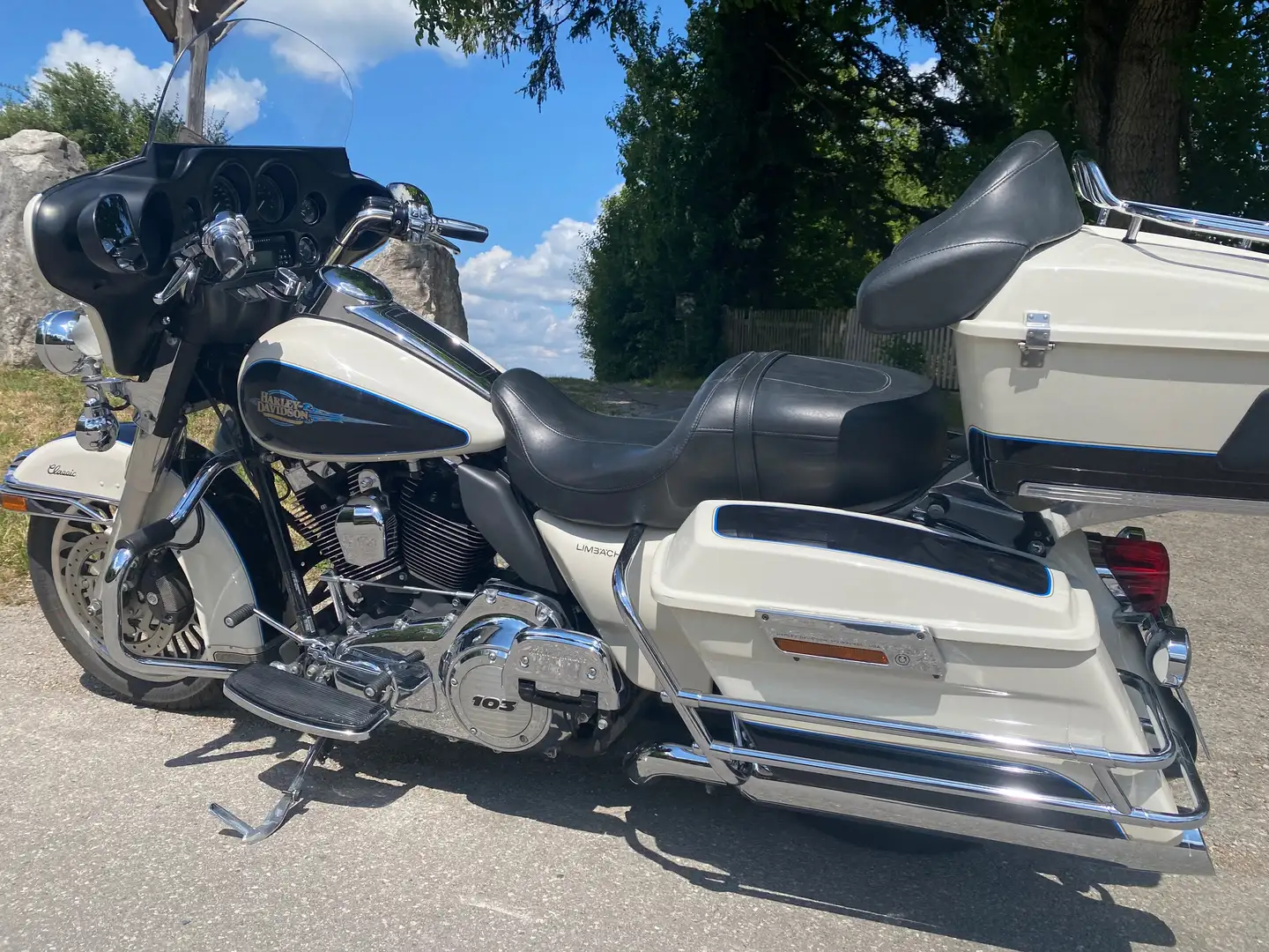 Harley-Davidson Electra Glide Tolle Harley in Sonderlackierung Perlmut weiß Bianco - 2