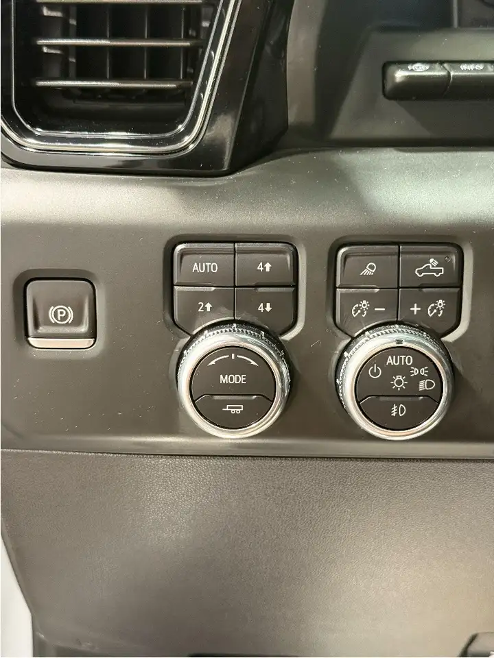 GMC Sierra 1500 photo GMC Sierra 1500